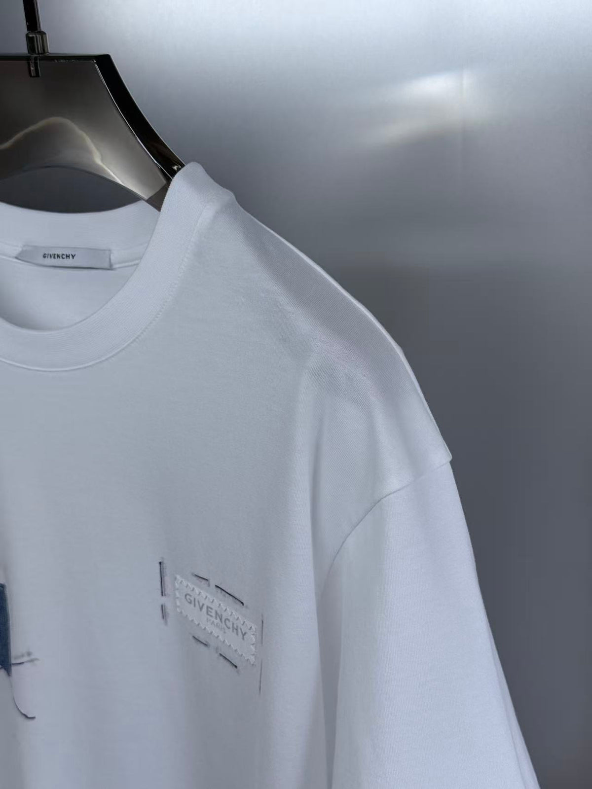 Givenchy T-Shirt