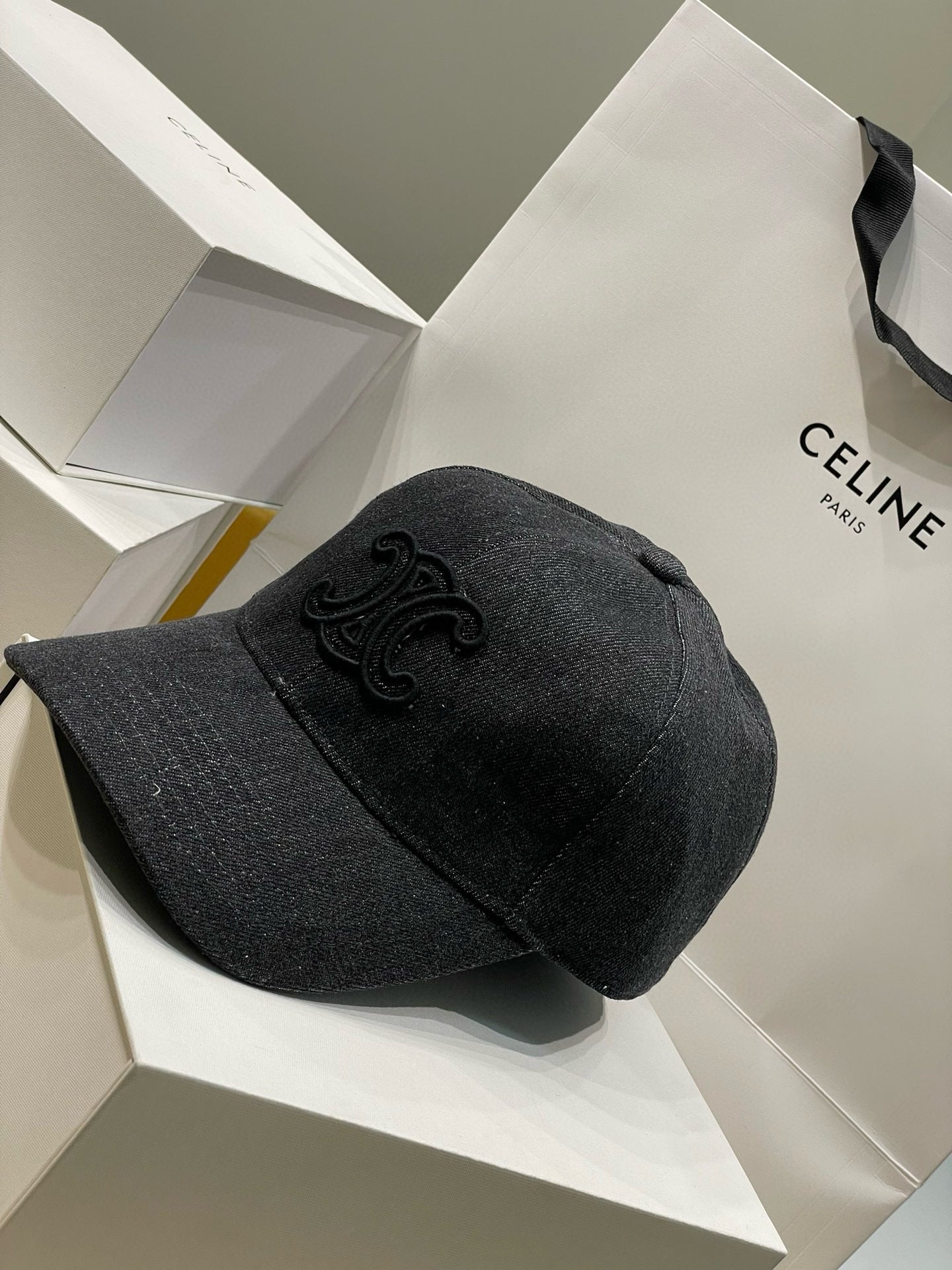 Celine Cap