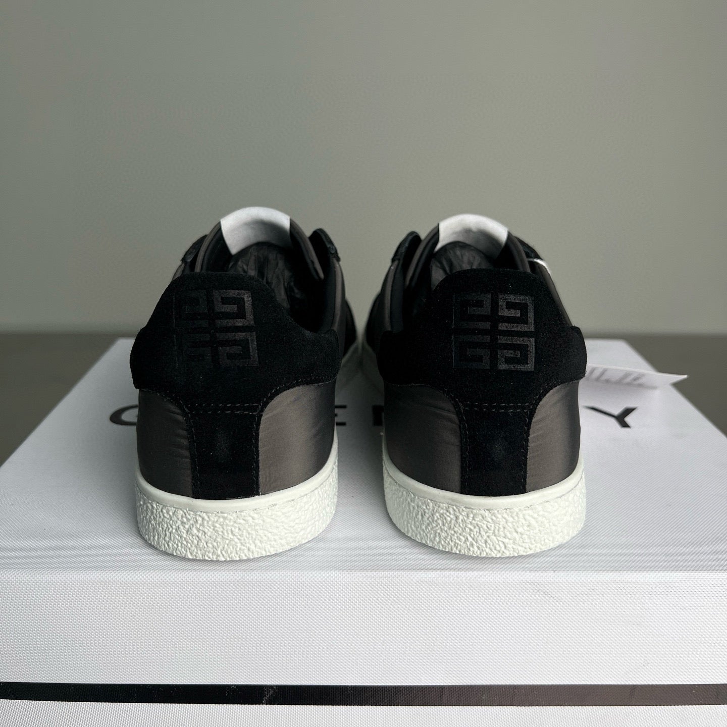 Givenchy Sneakers