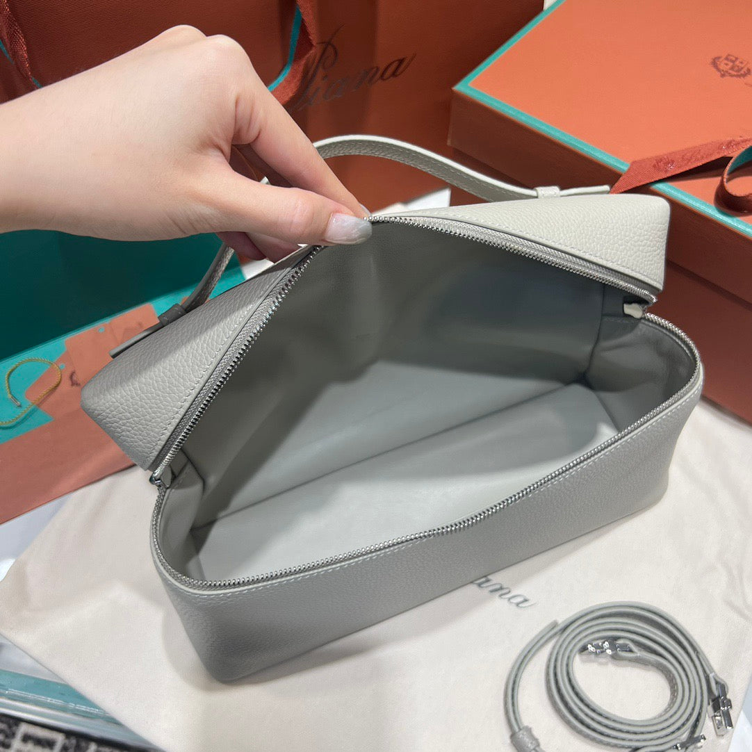 LP Extra Pocket L27 Handbag