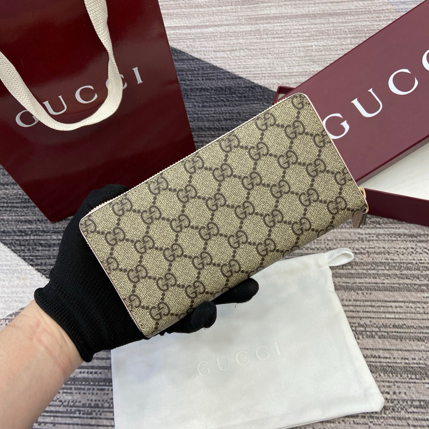 Gucci Long Wallet
