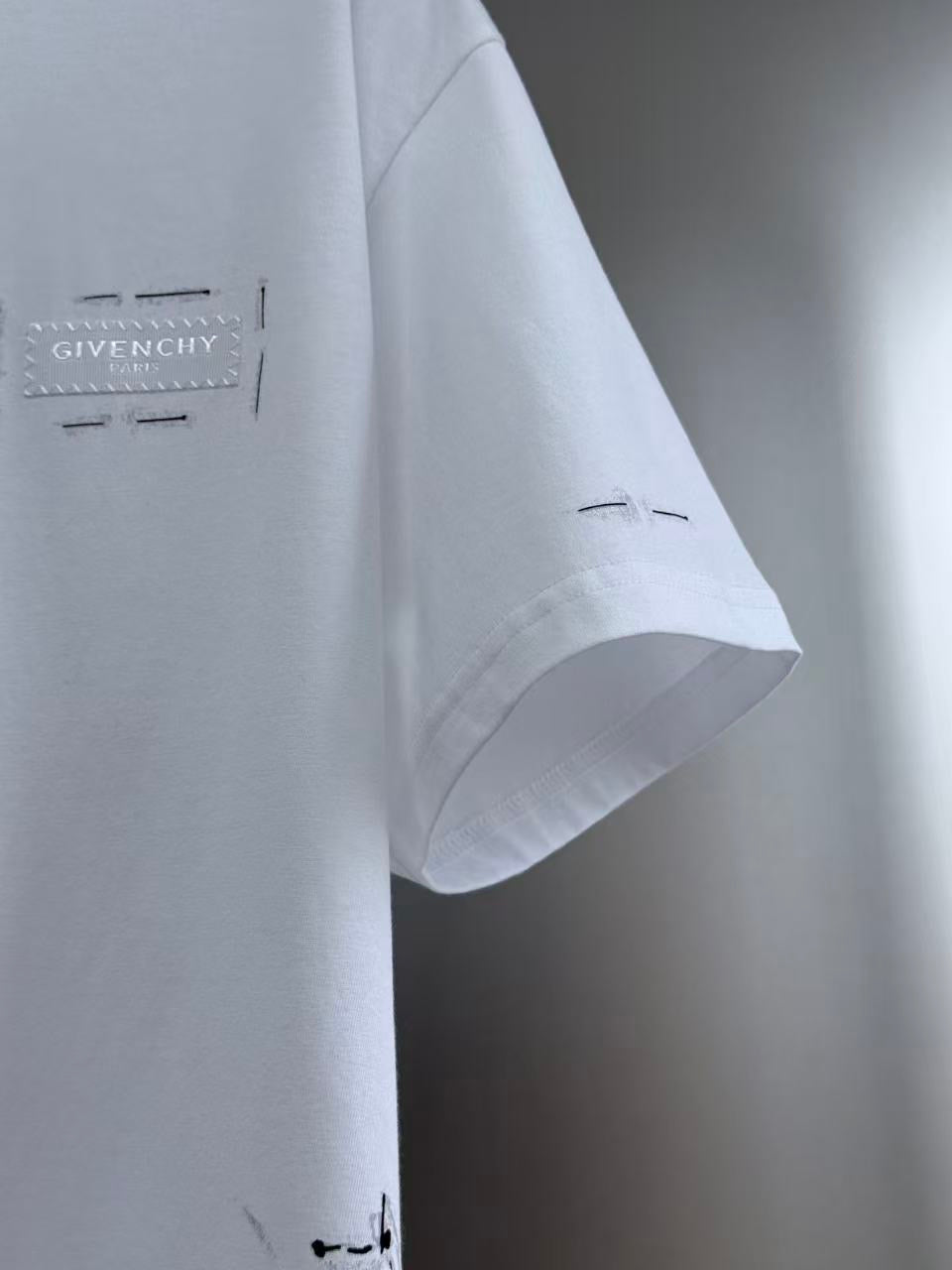 Givenchy T-Shirt