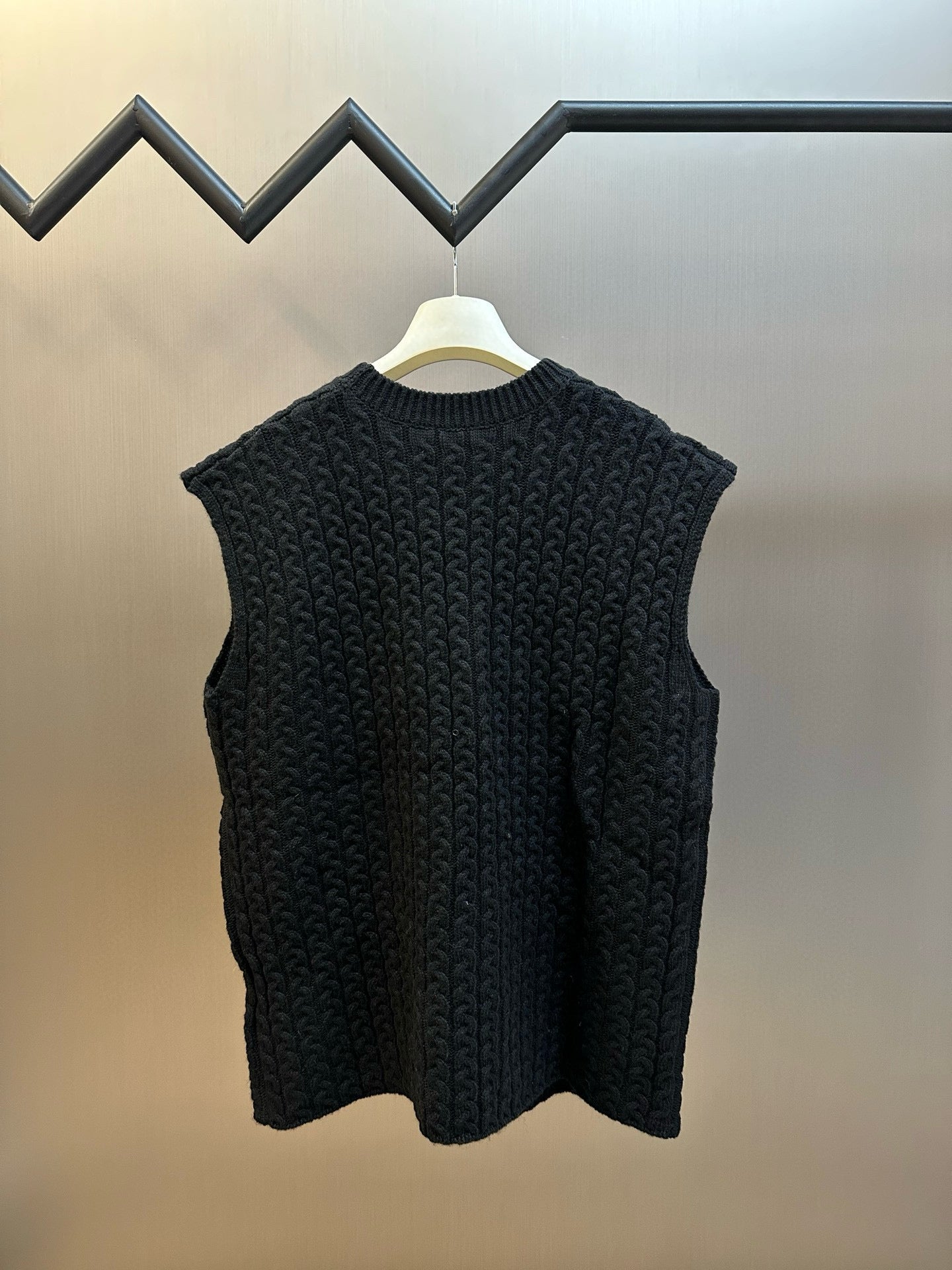 Loewe Vest