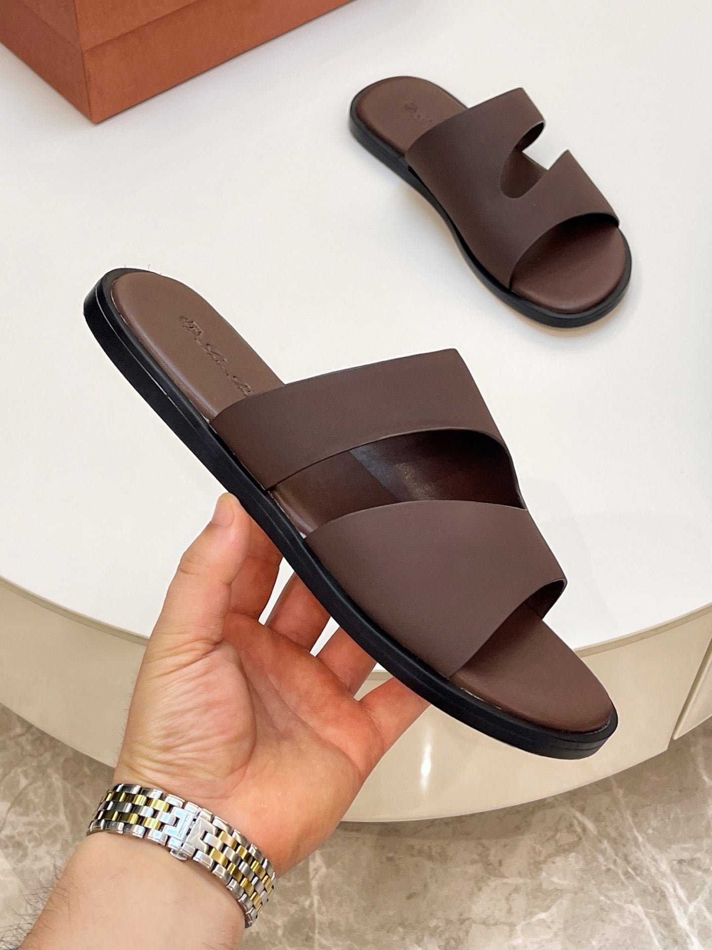 LP Sandals