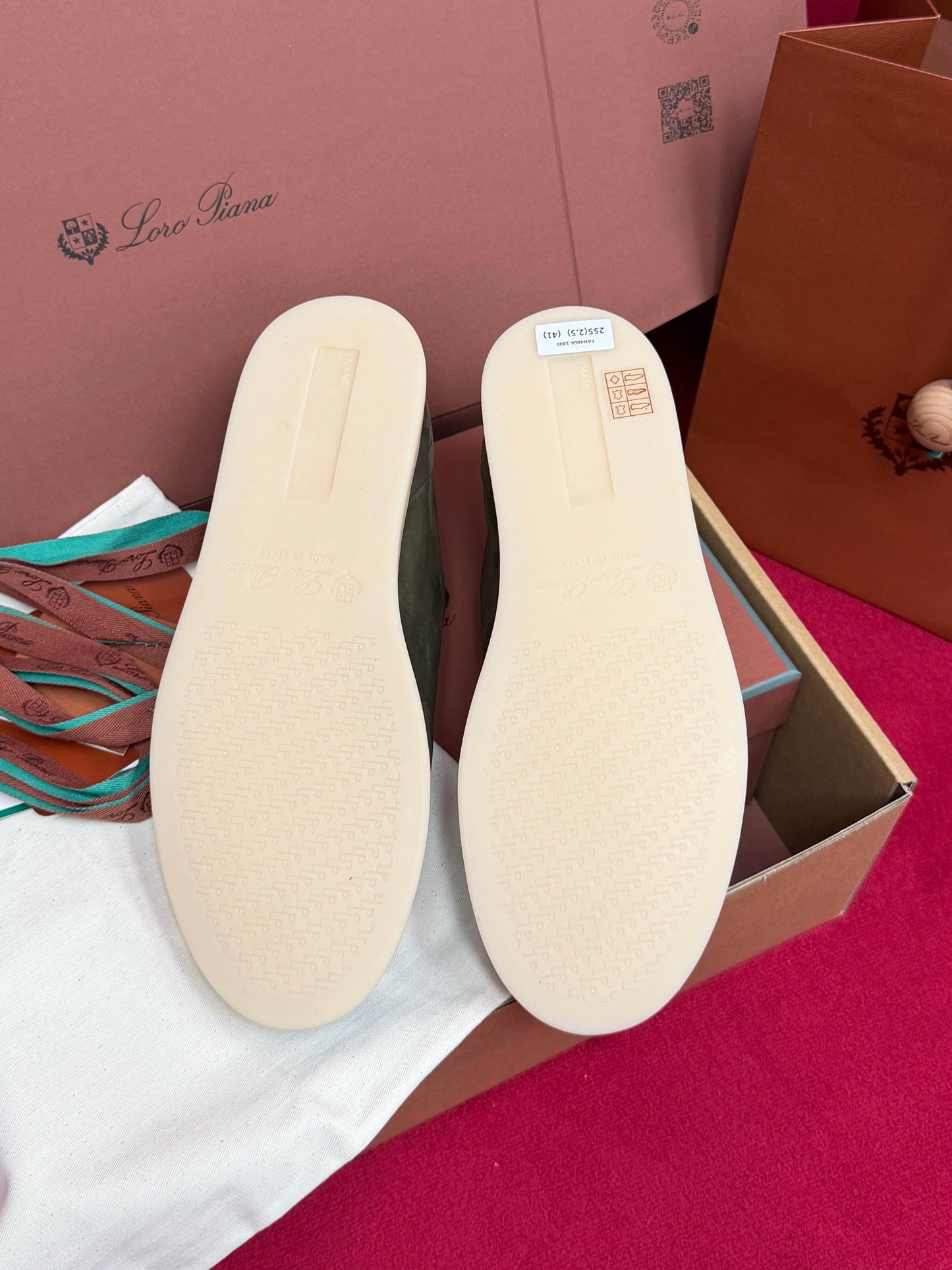 LP Sneaker