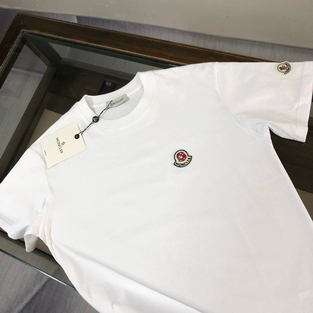 Moncler T-shirt