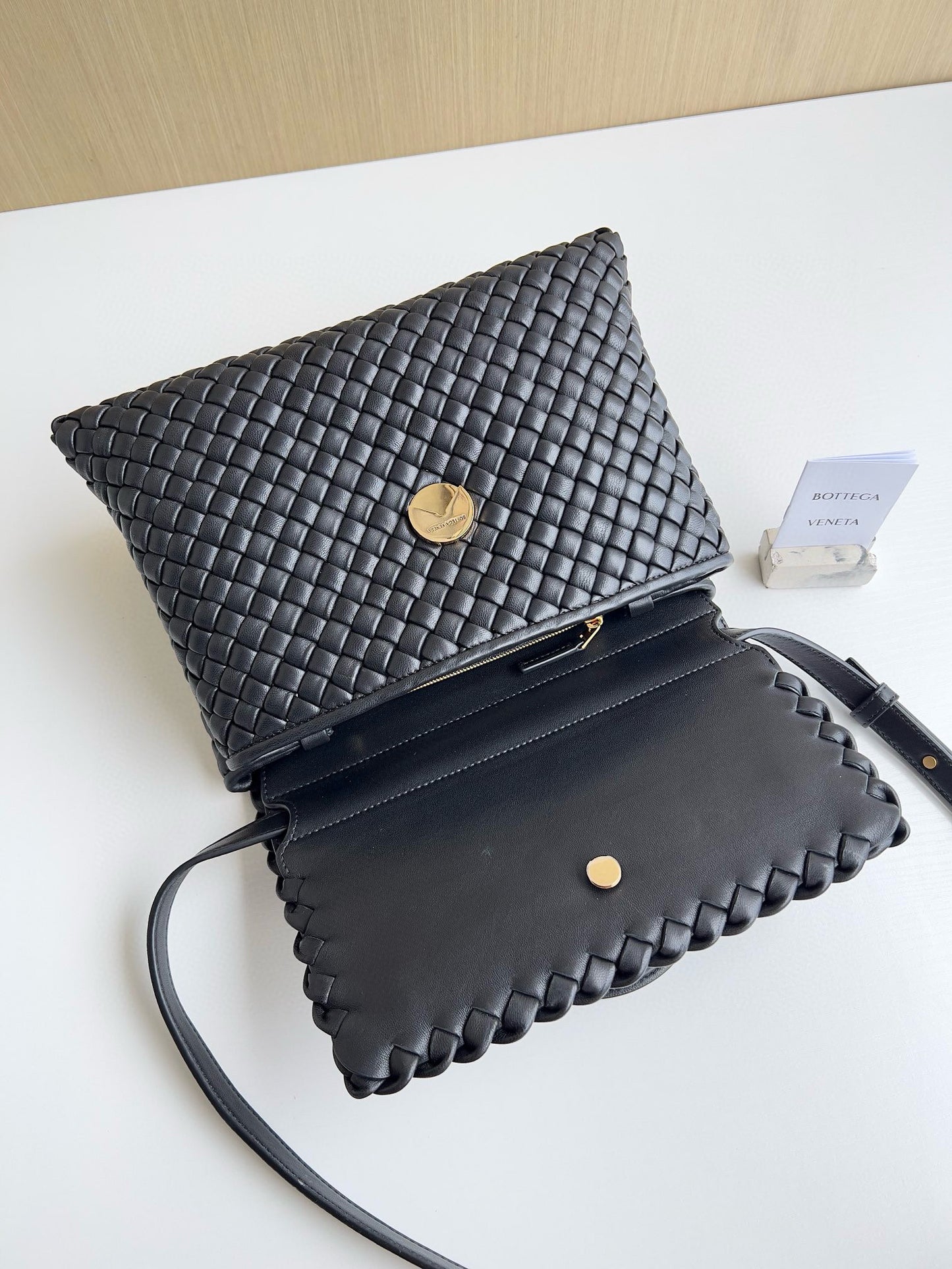 BV Patti Top Handle Bag