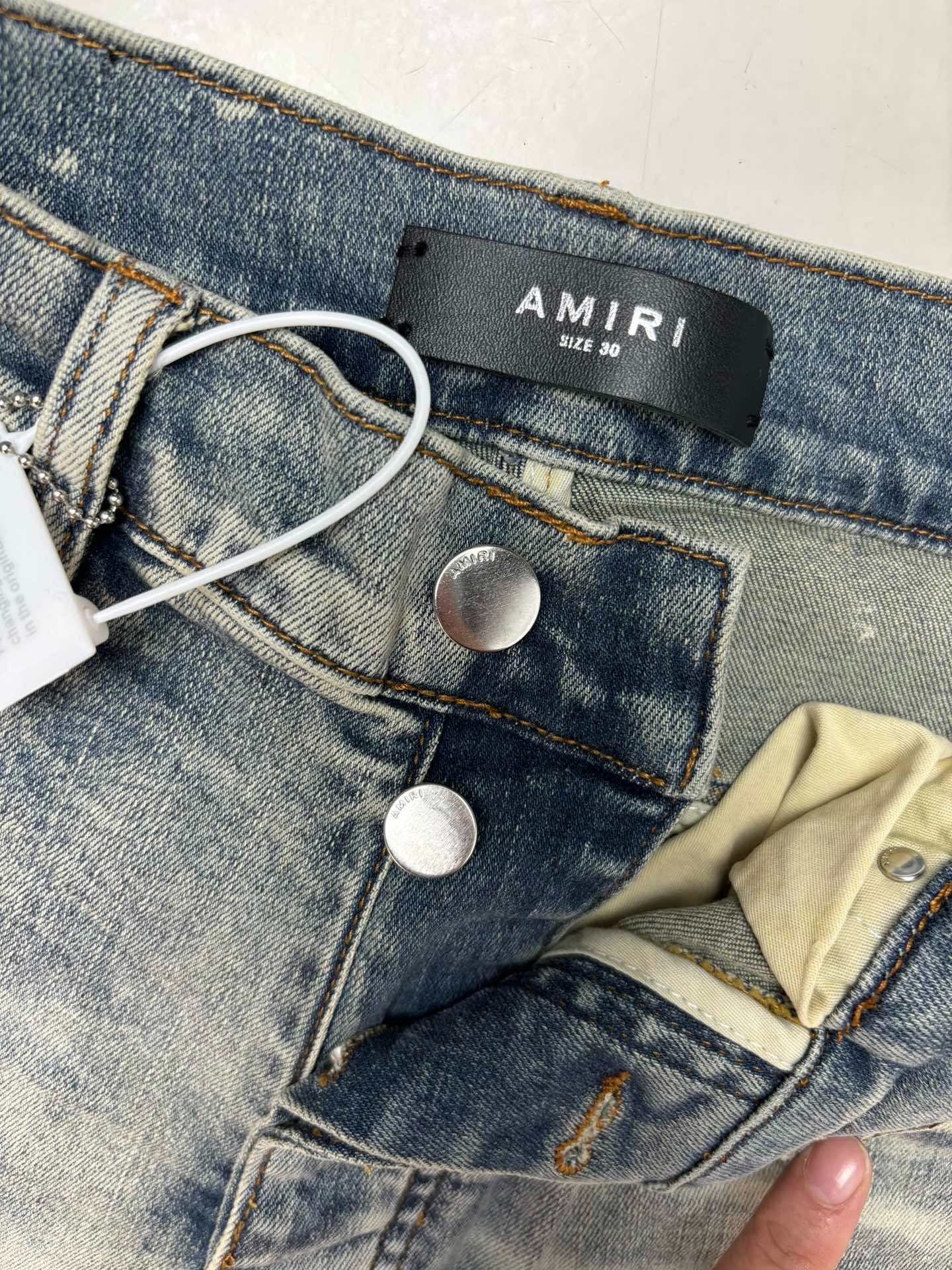 Amiri Jeans