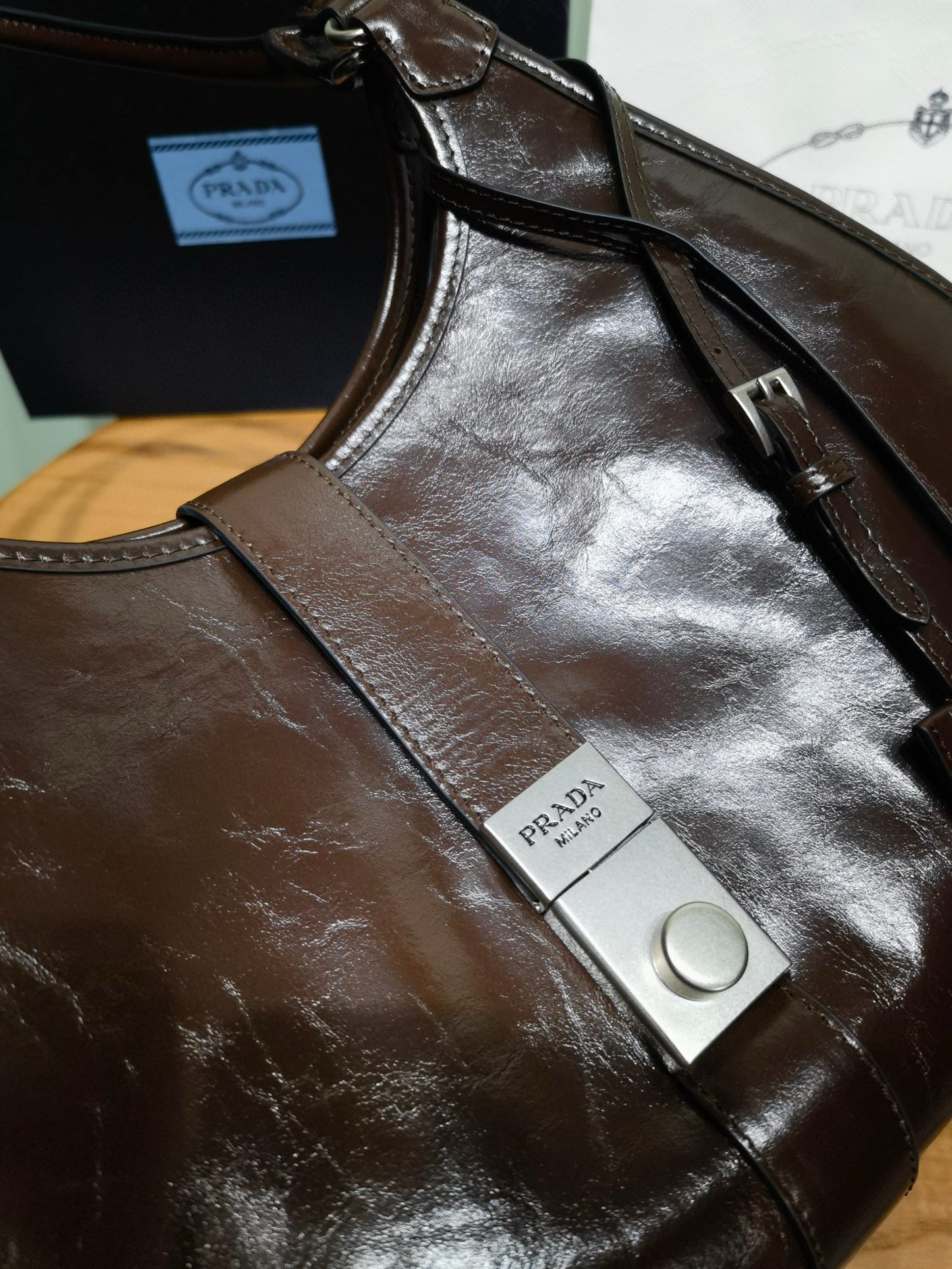 Prada Handbag 42x28x20cm