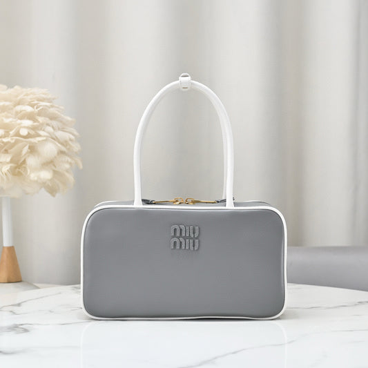 Miu Miu Bowling Bag 29x17x9cm