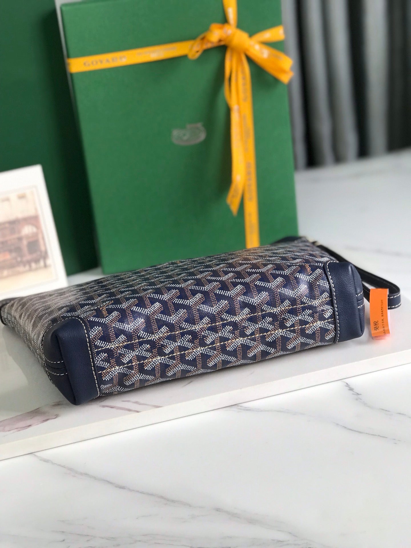 Goyard Conti