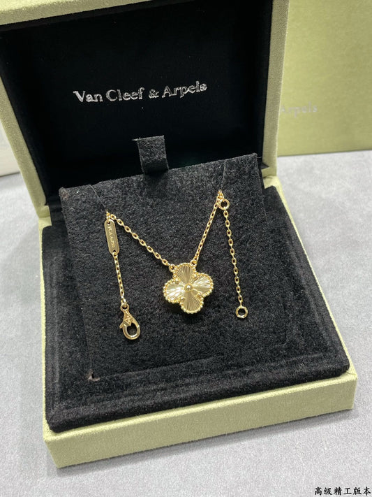 Van Cleef & Arpels Necklace