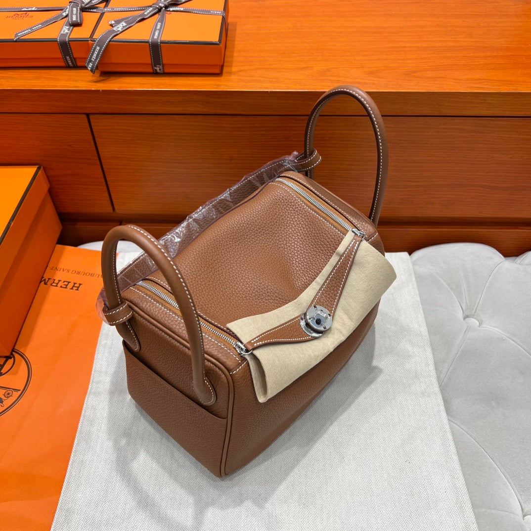 Hermes Lindy 26
