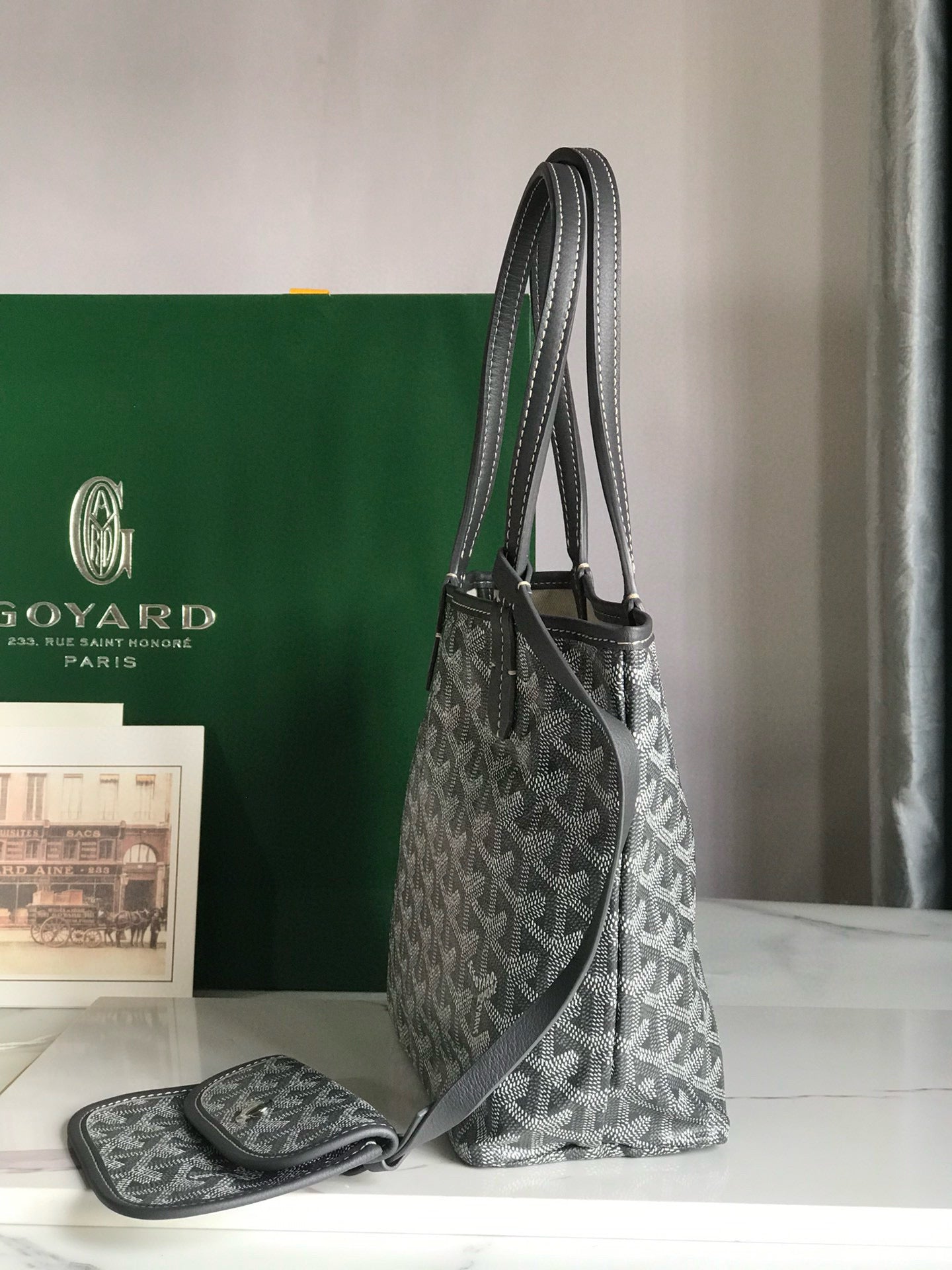 GOYARD BAG 20*19*10