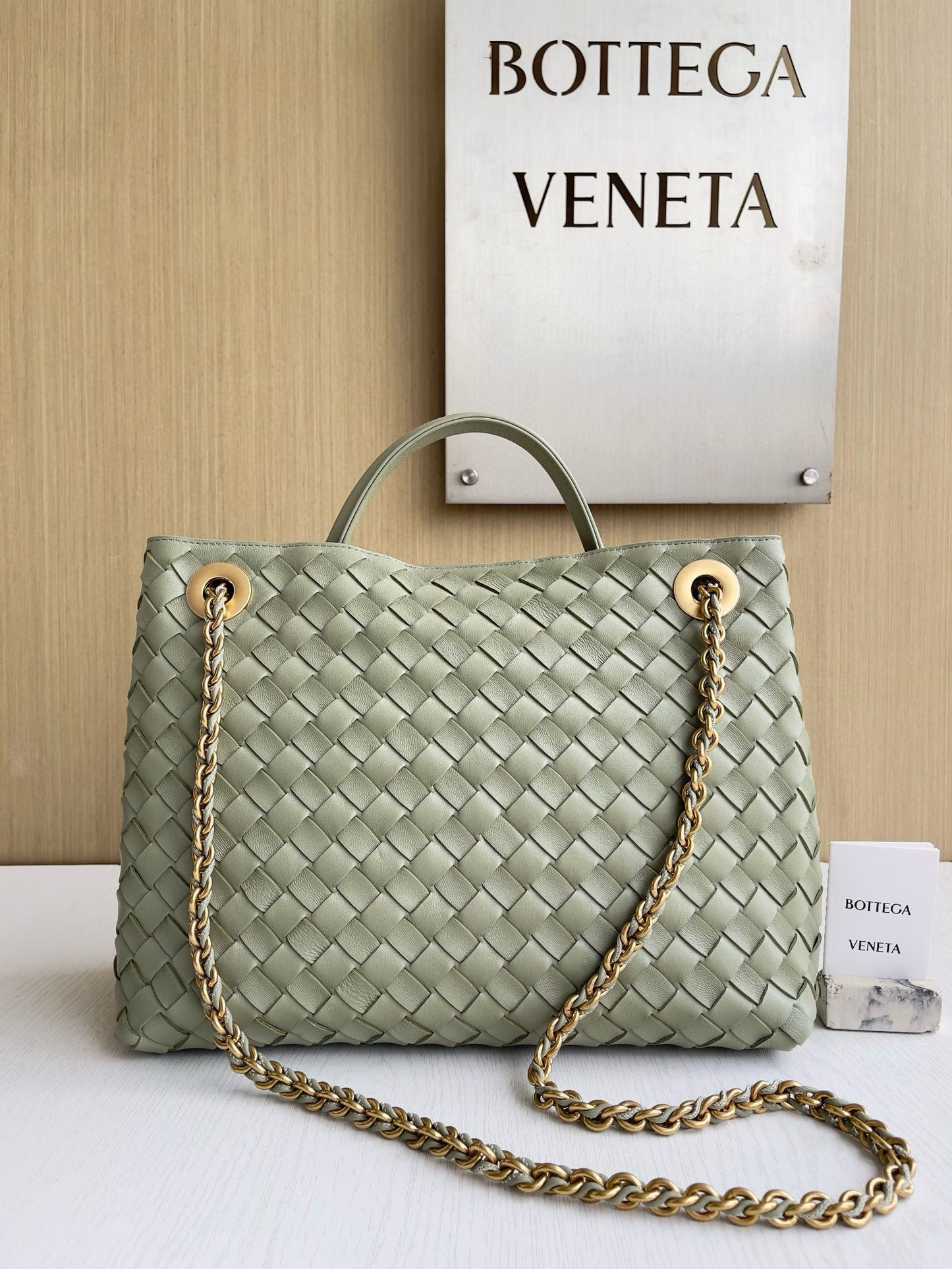 BV Andiamo Chain Bag 32x24x12cm