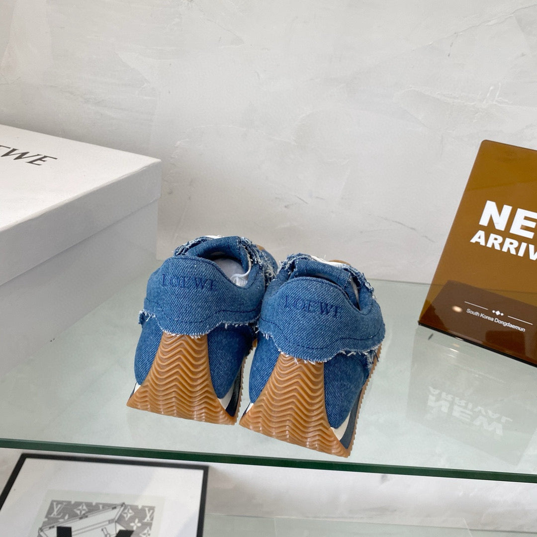 Loewe Sneakers