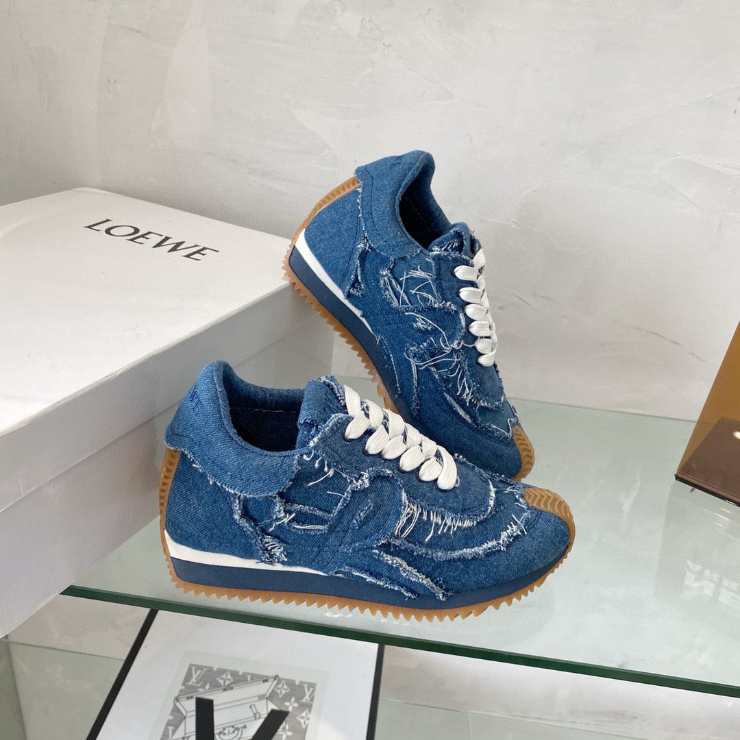 Loewe Sneakers
