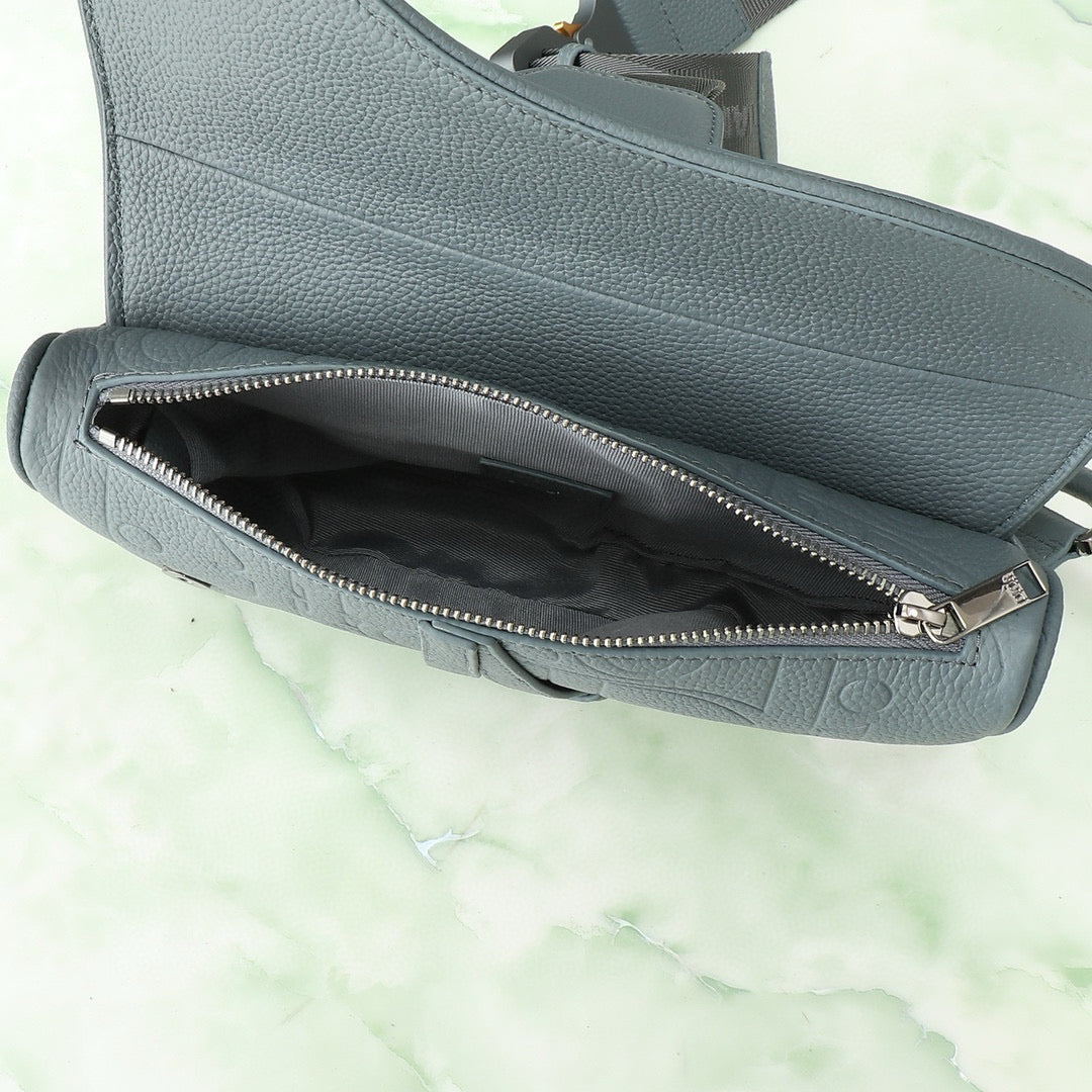 Dior Gravity Saddle Bag