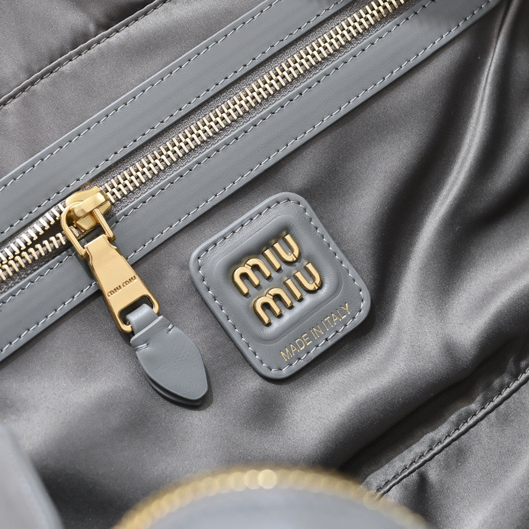 Miu Miu Bowling Bag 29x17x9cm