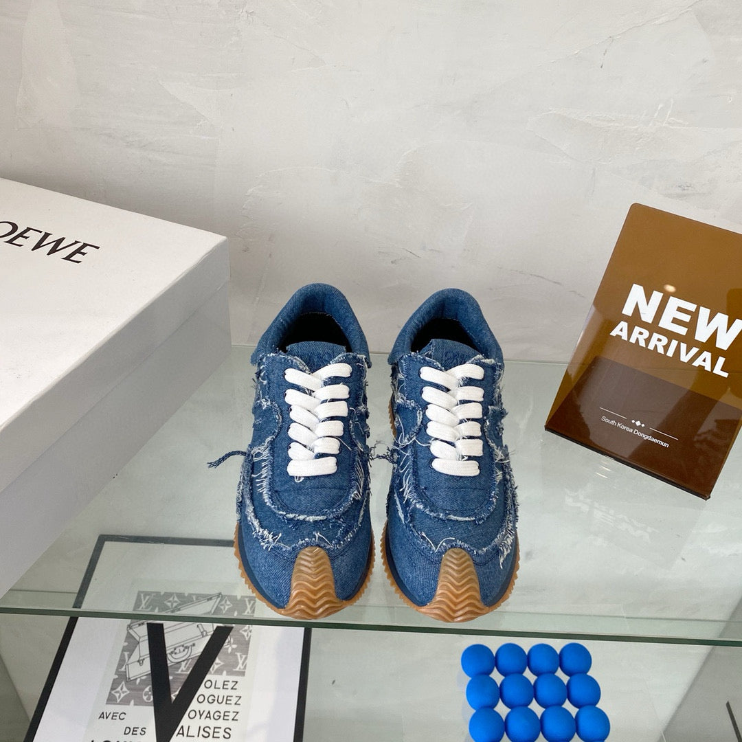 Loewe Sneakers
