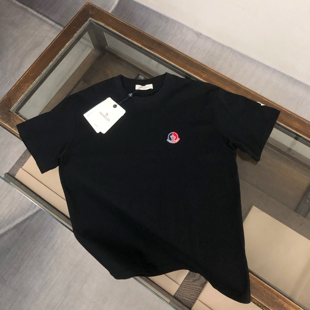 Moncler T-shirt