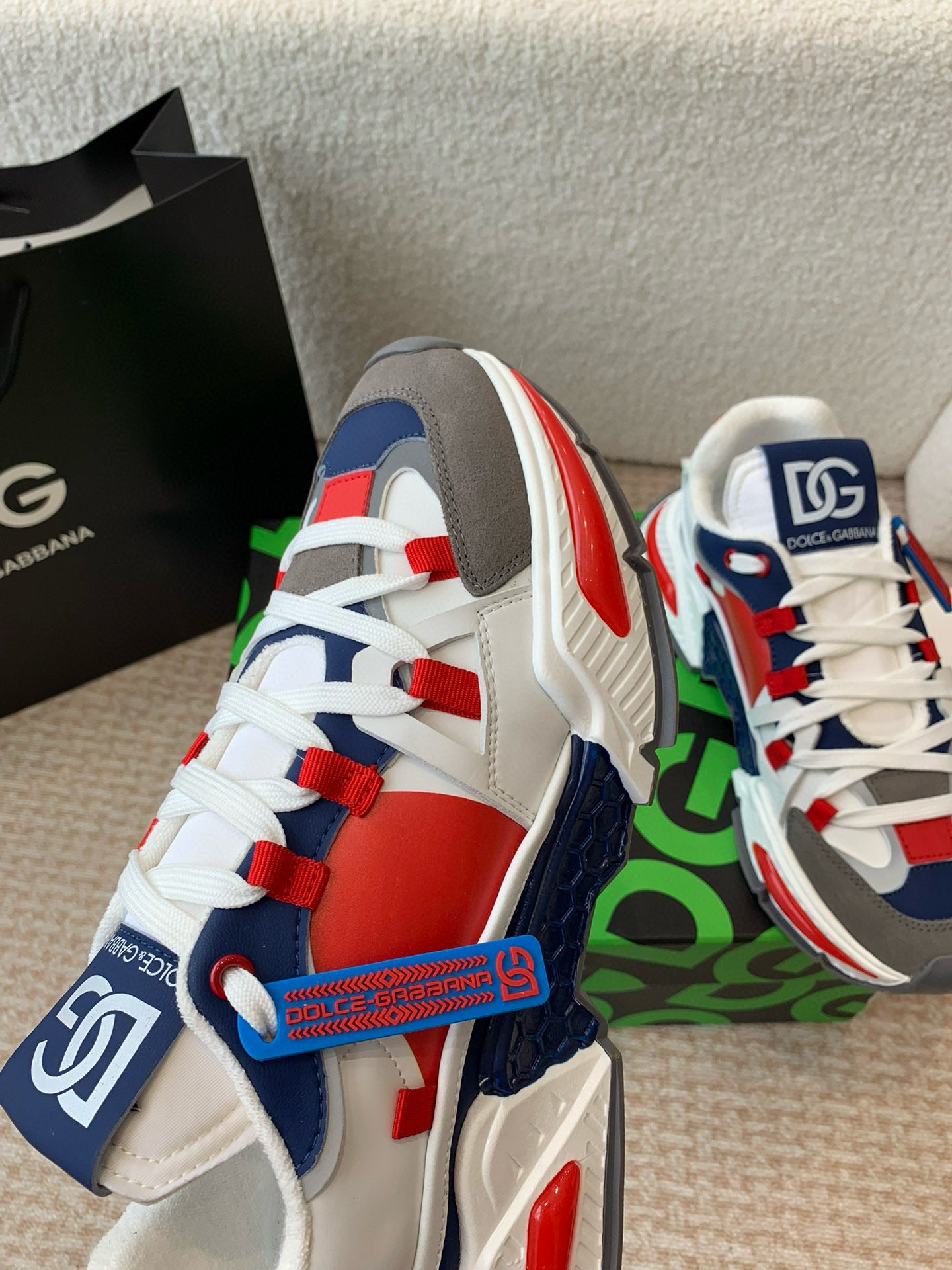 DG Sneakers