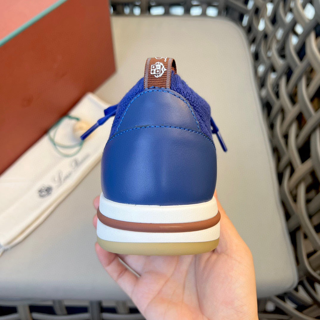LP Sneakers