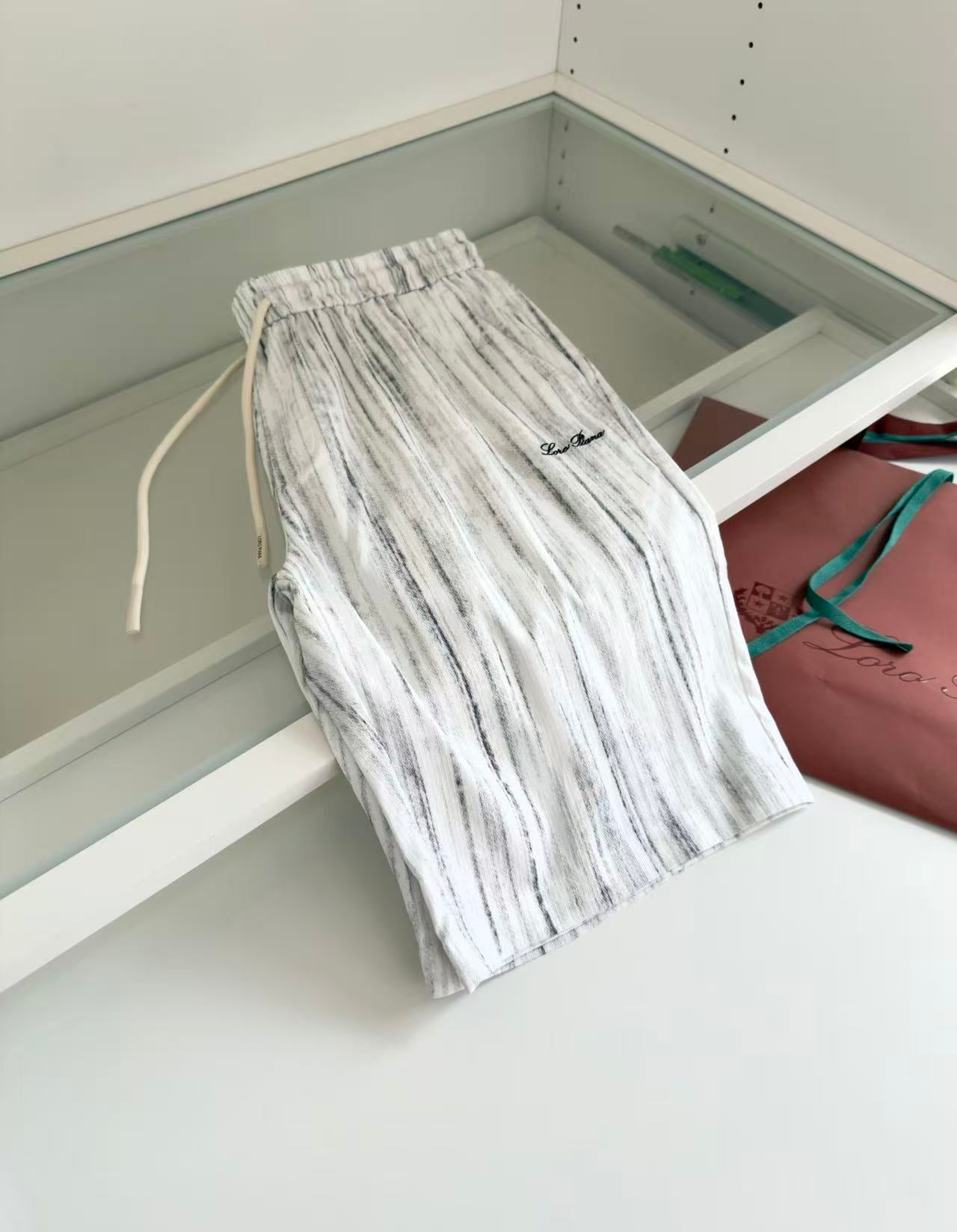 LP Short Pants