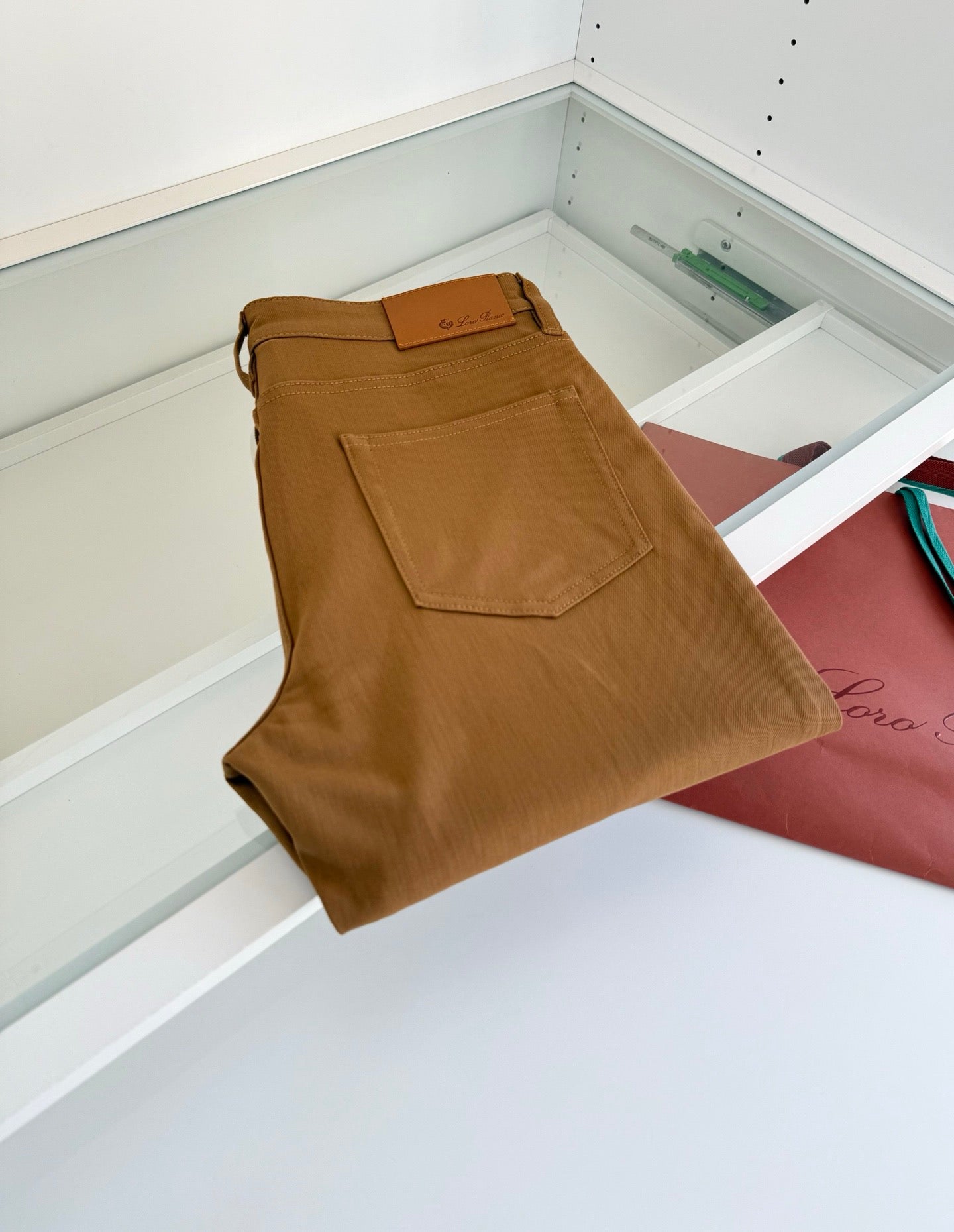 LP Long Pants