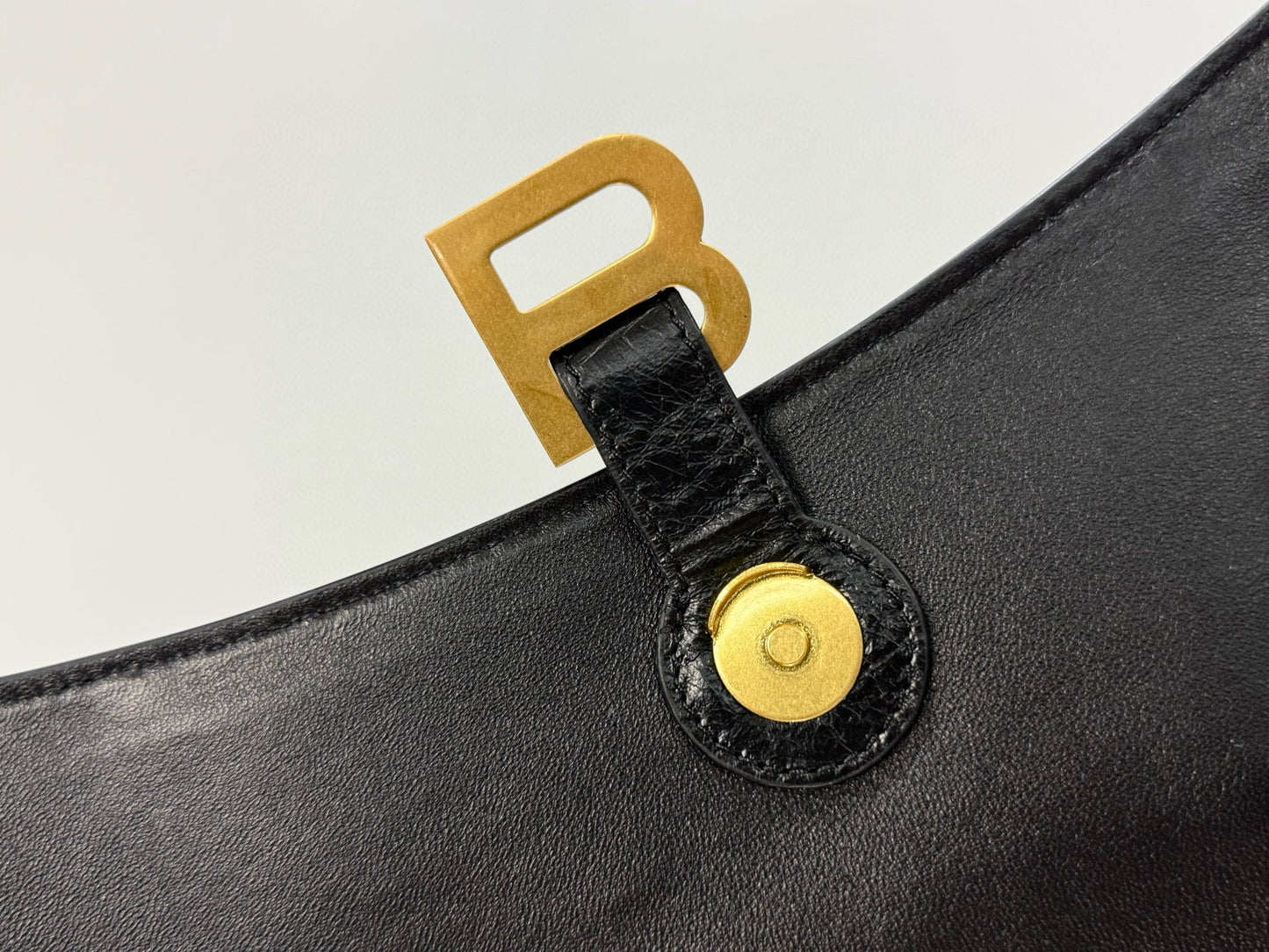 BLCG Downtown Chain-Handle Leather Shoulder Bag