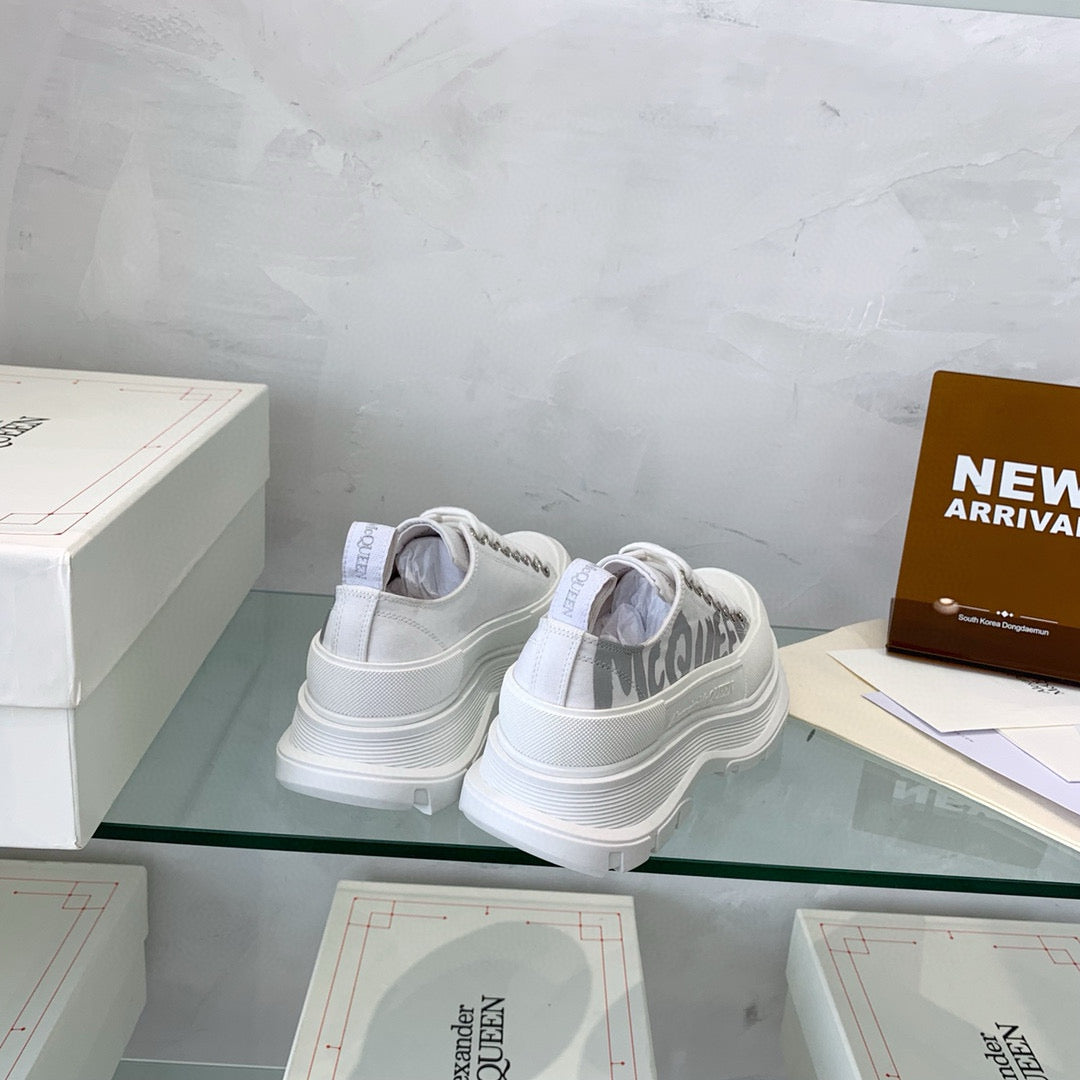 Alexander McQueen Sneakers
