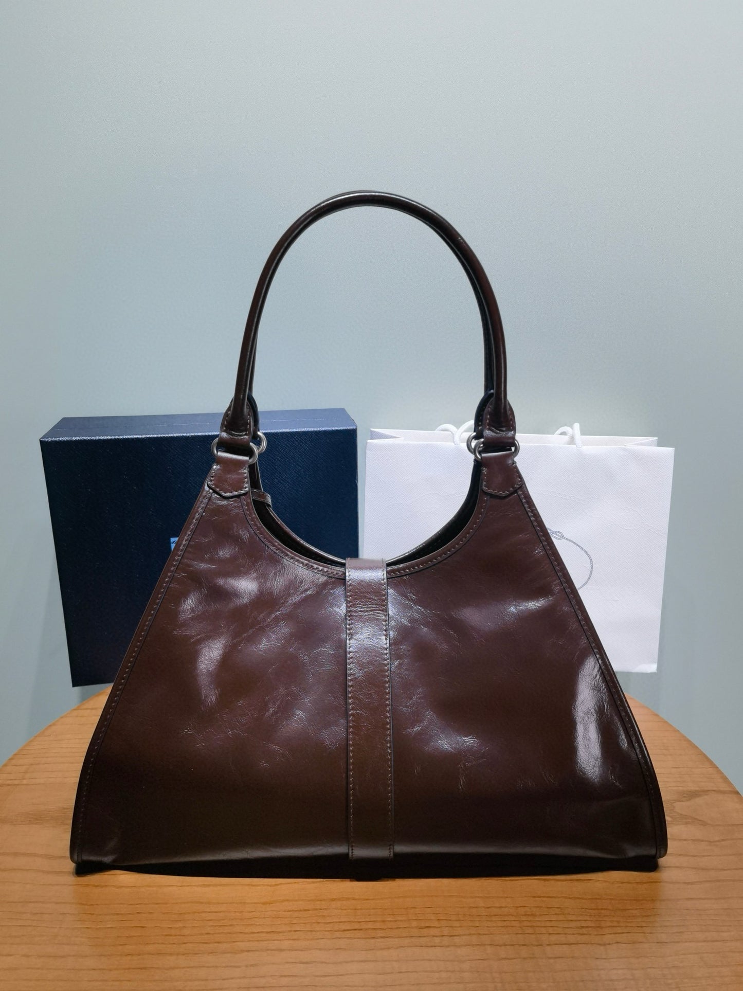 Prada Handbag 42x28x20cm