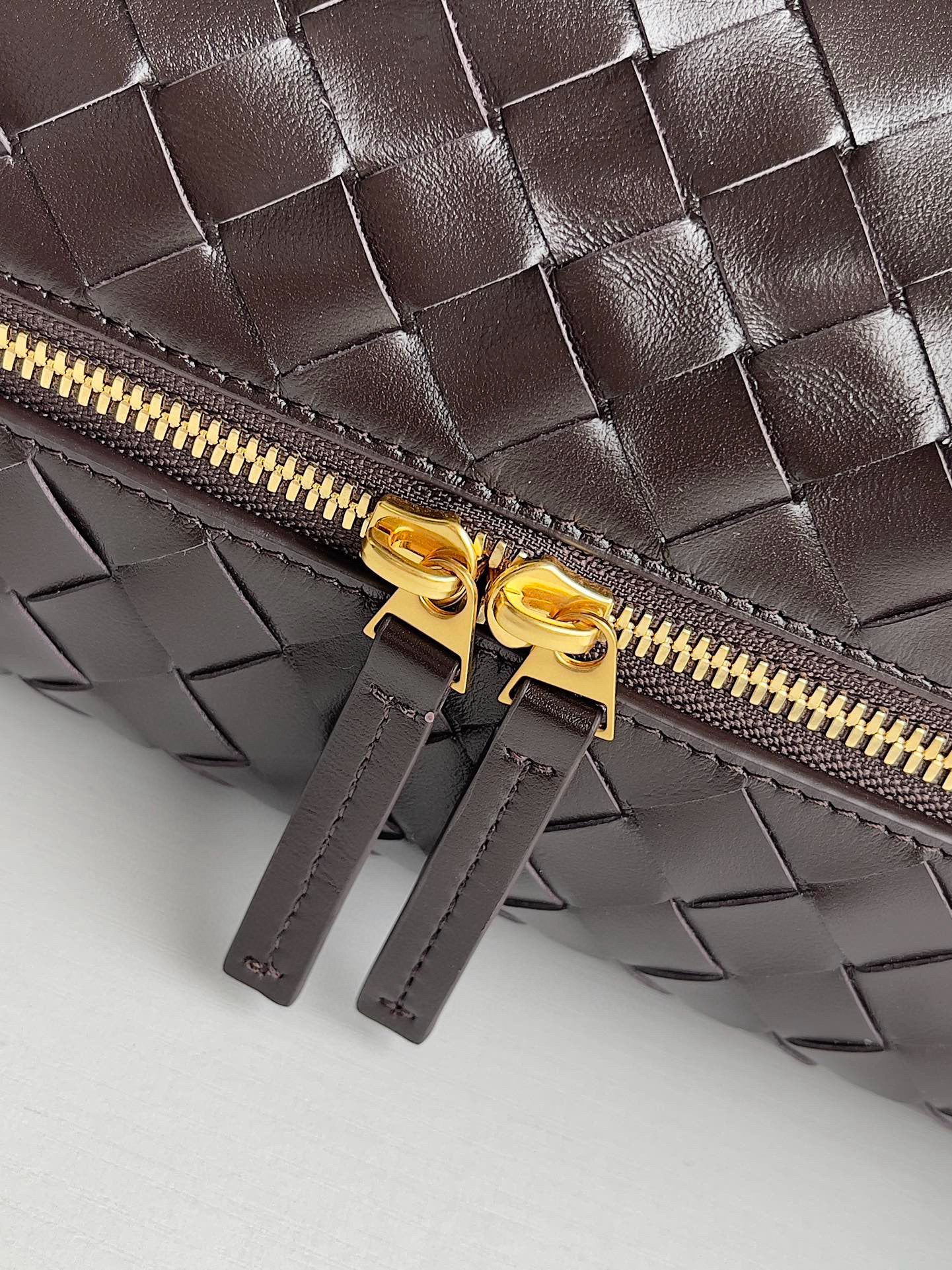 Bottega Veneta Messenger Bag