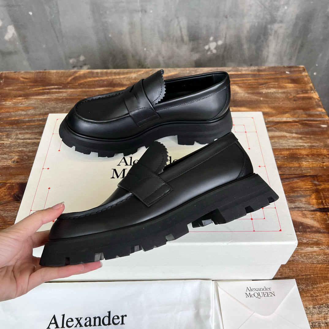 Alexander McQueen Loafers