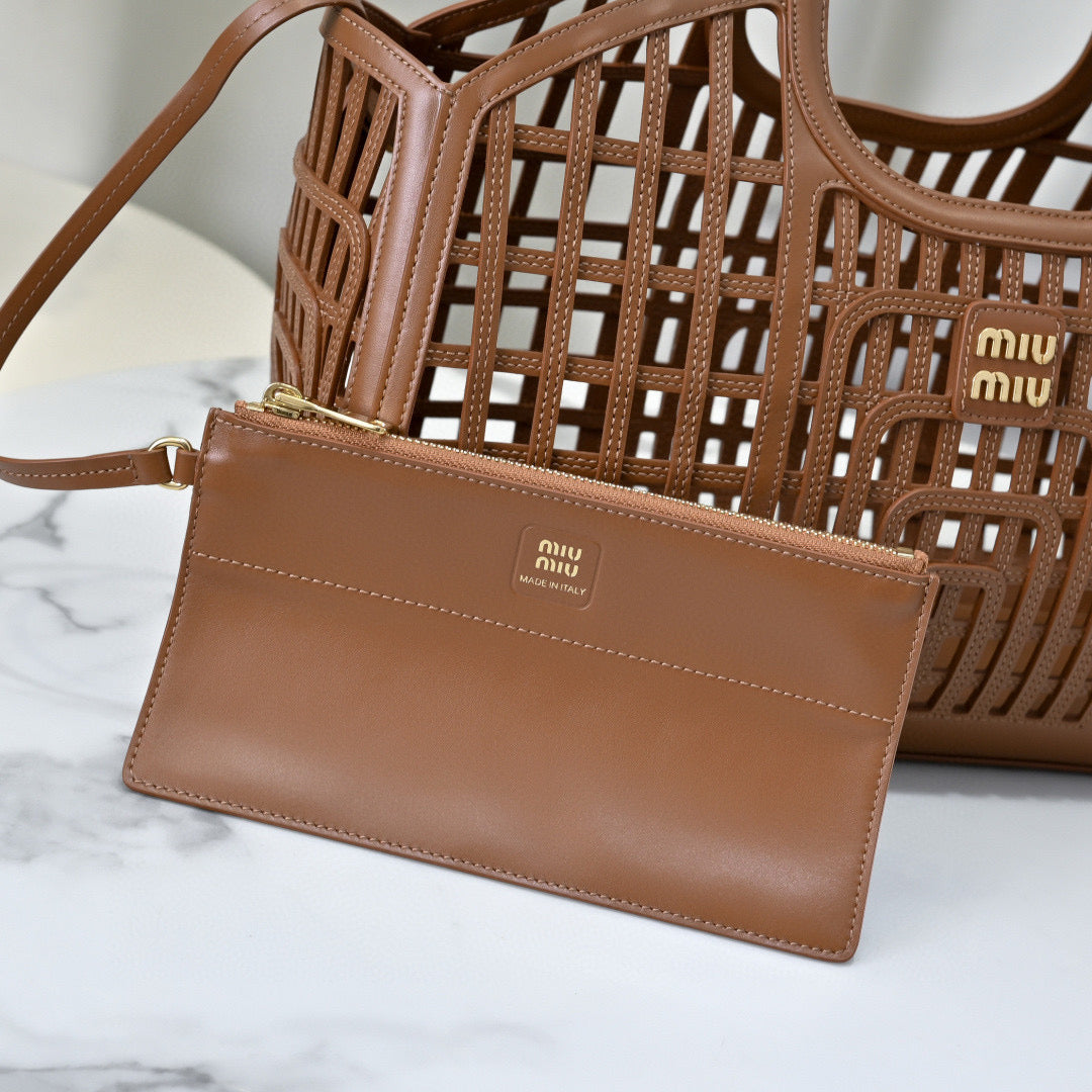 Miu Miu basket Bag