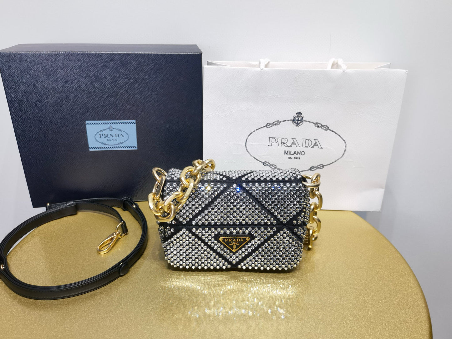 Prada Crystal Bag 17x11.5x6cm