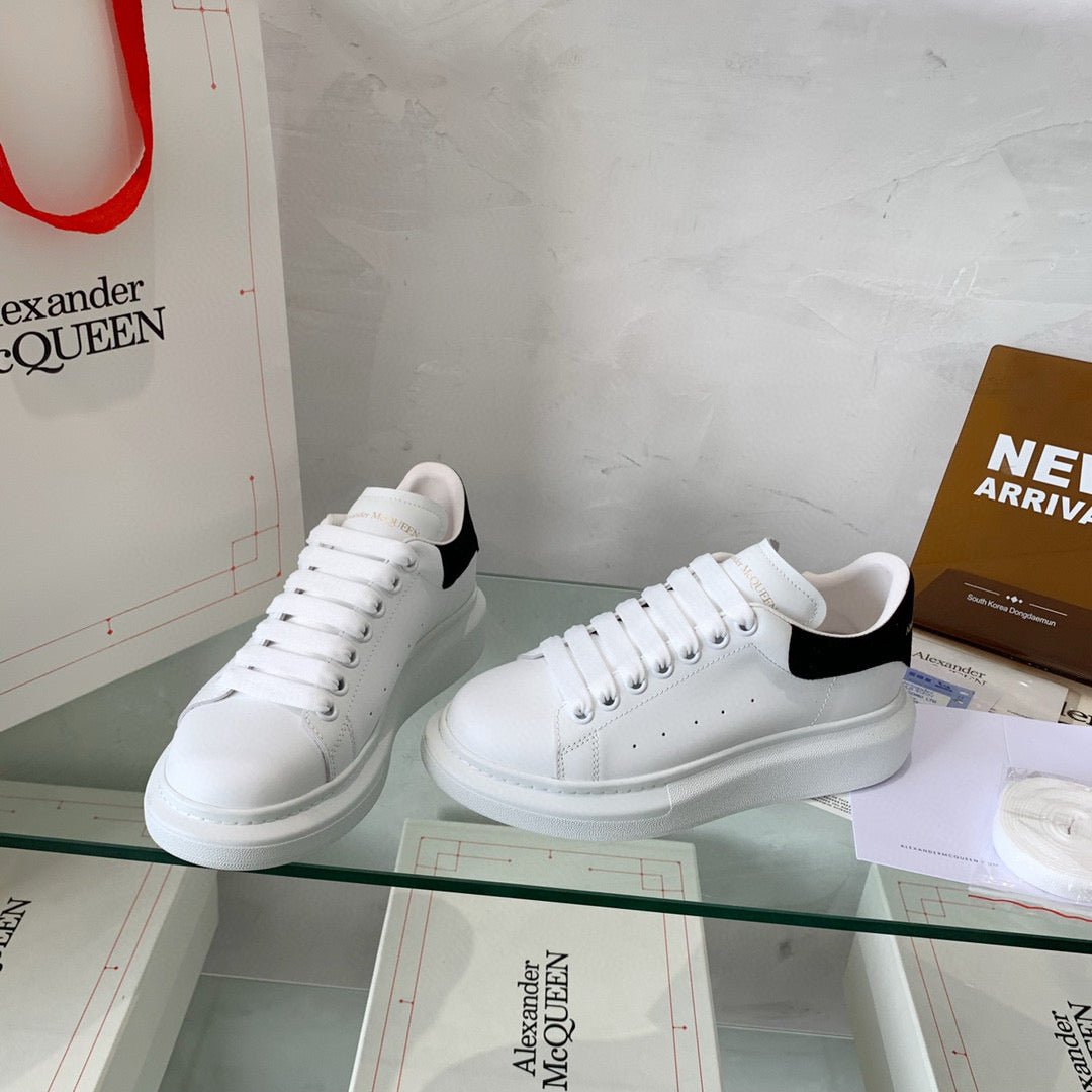 Alexander McQueen Sneakers