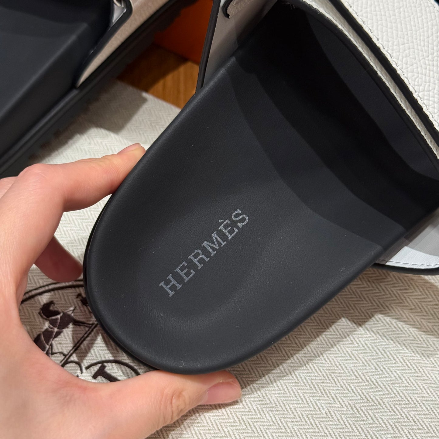 Hermes Chypre Sandals