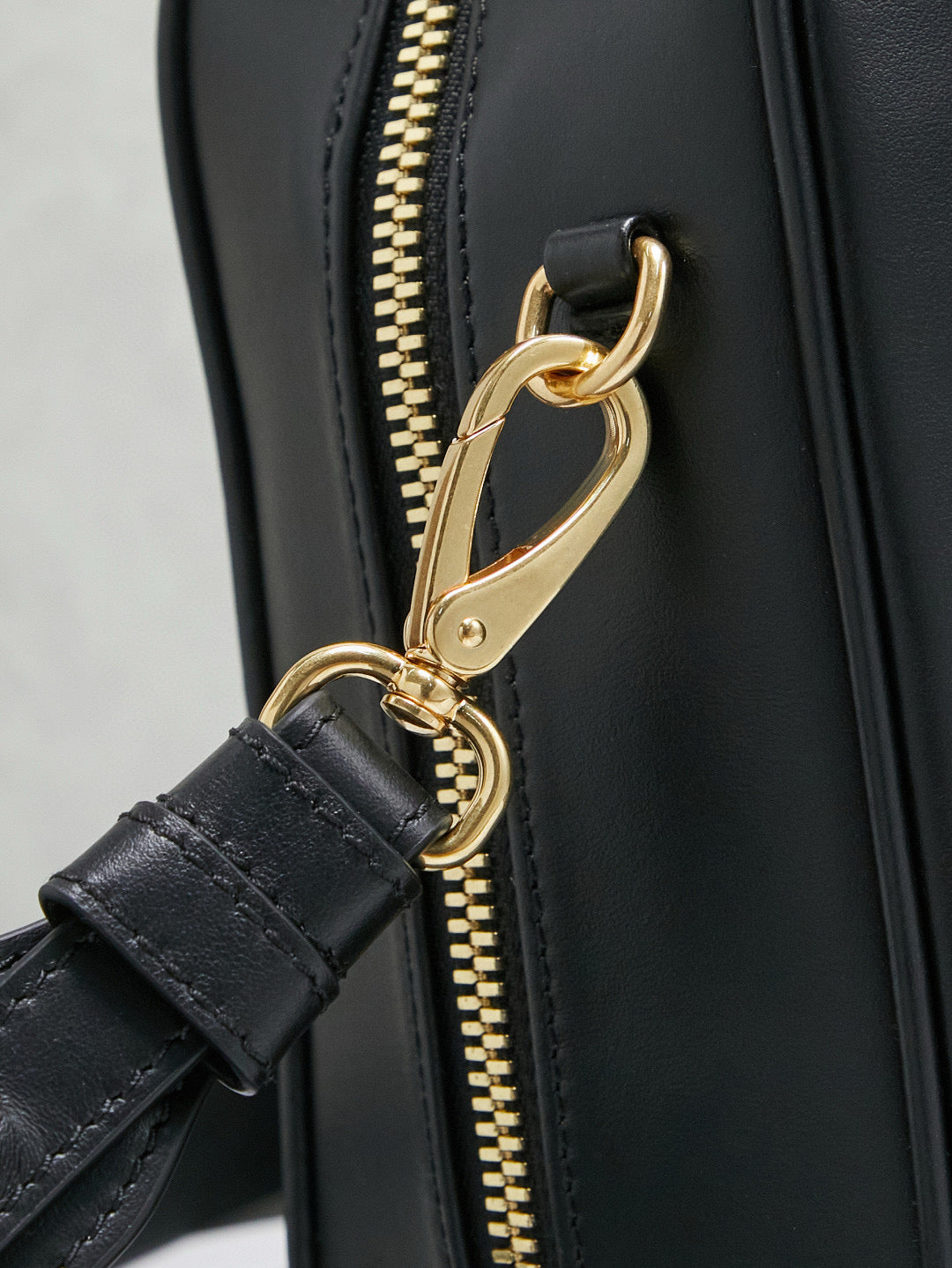 Miu Miu Briefcase 34x23x11cm