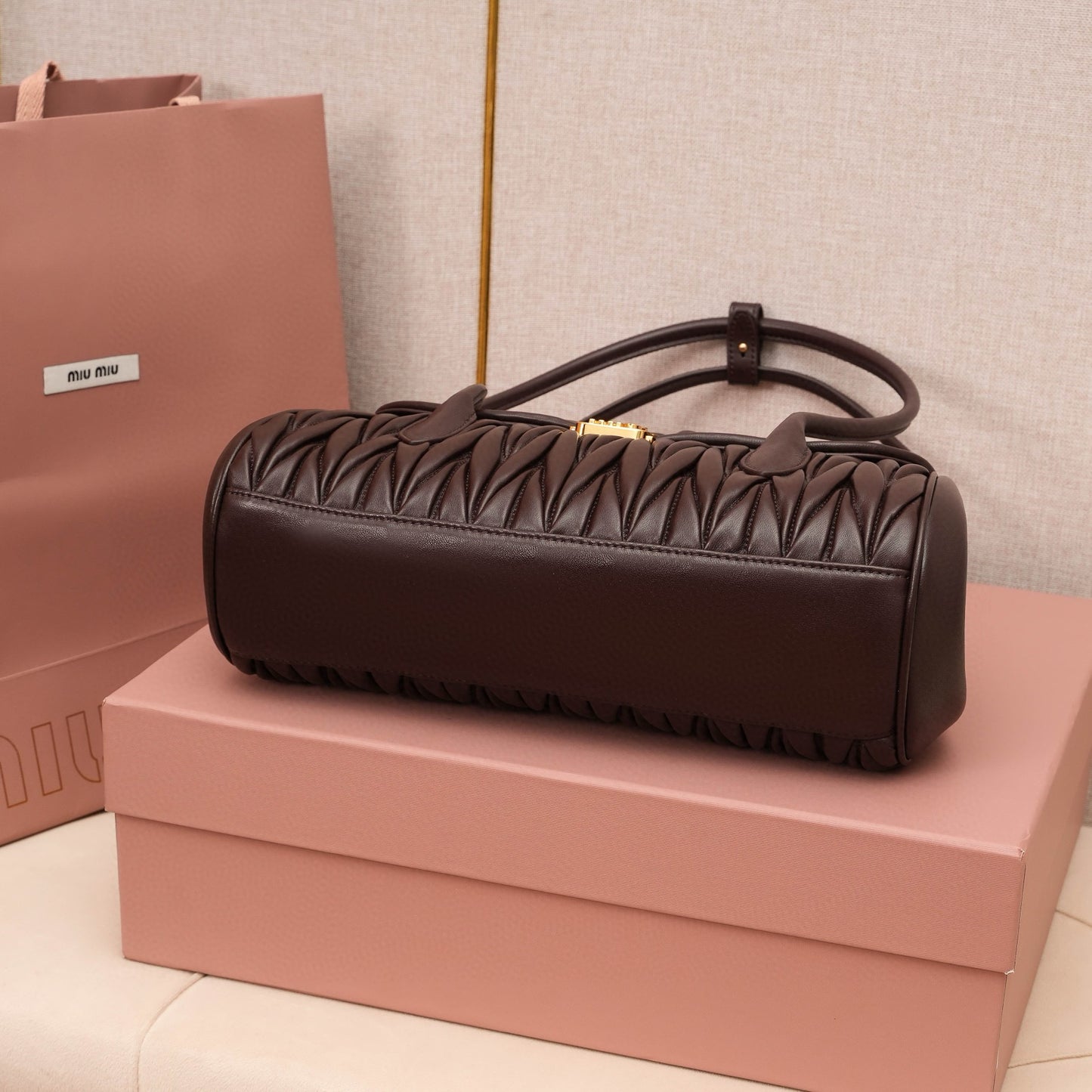 Miu Miu Shoulder Bag 28x15x11cm
