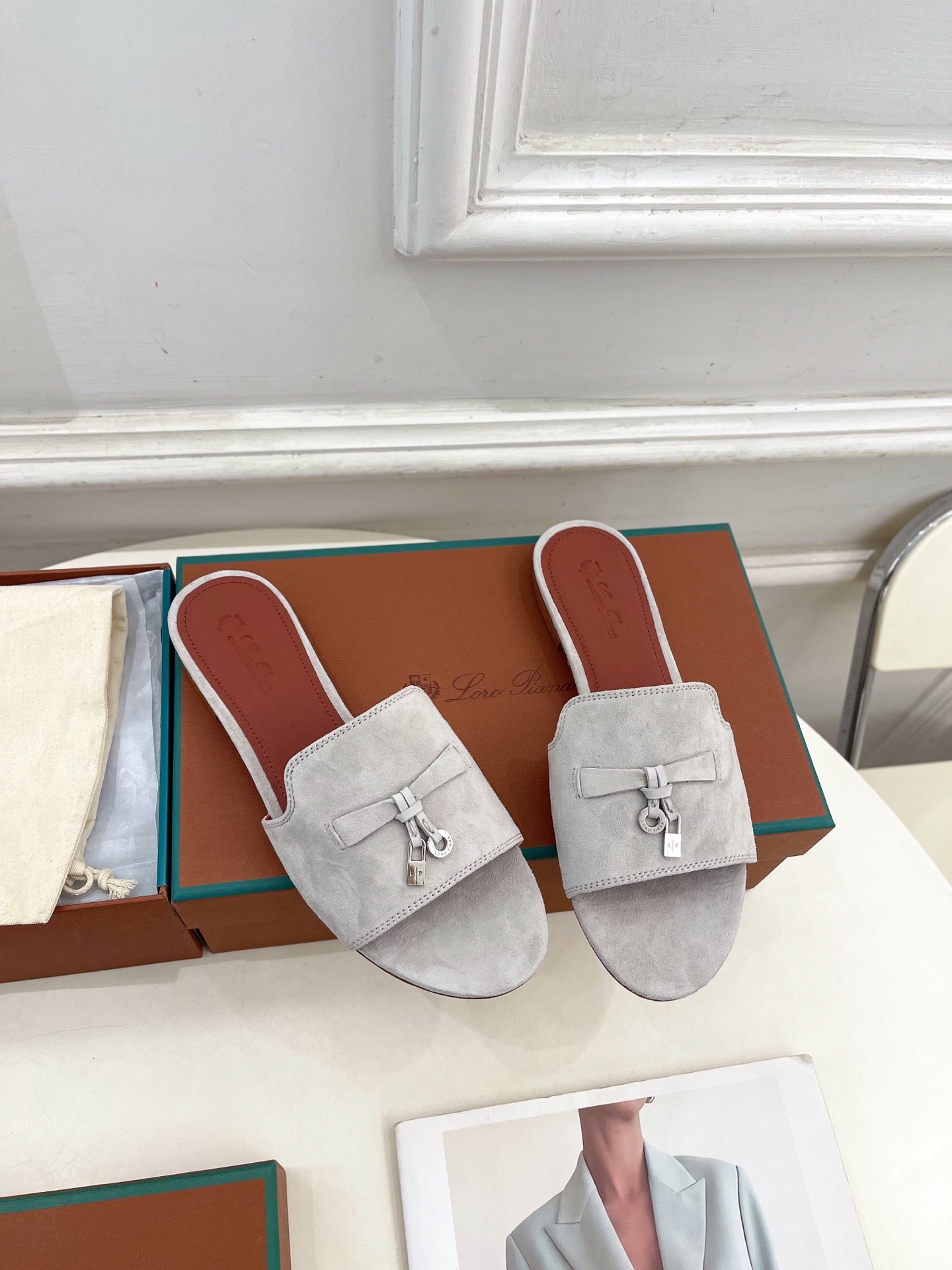 LP Sandals