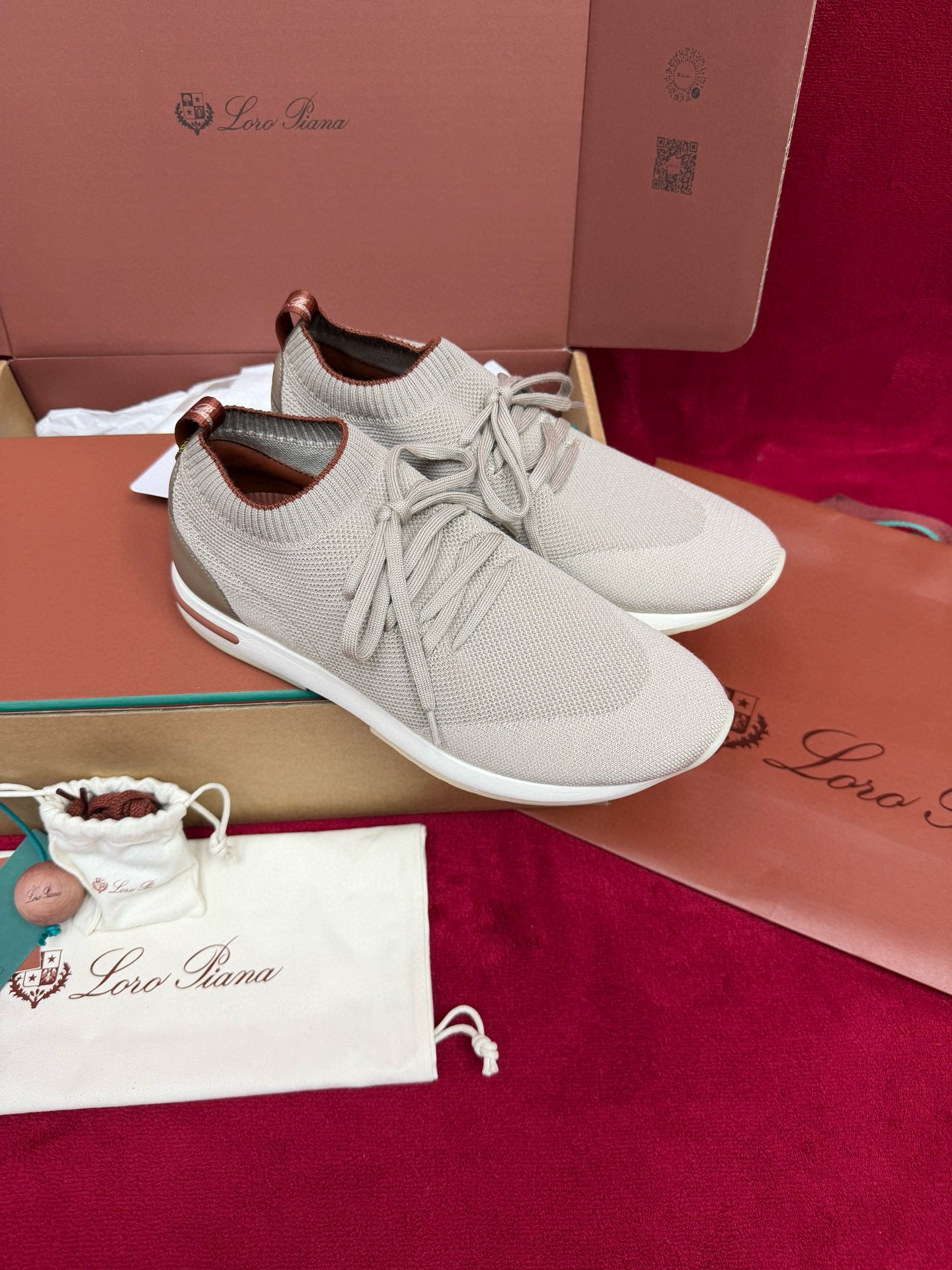 Loro Piana 360 Flexy Walk Sneakers