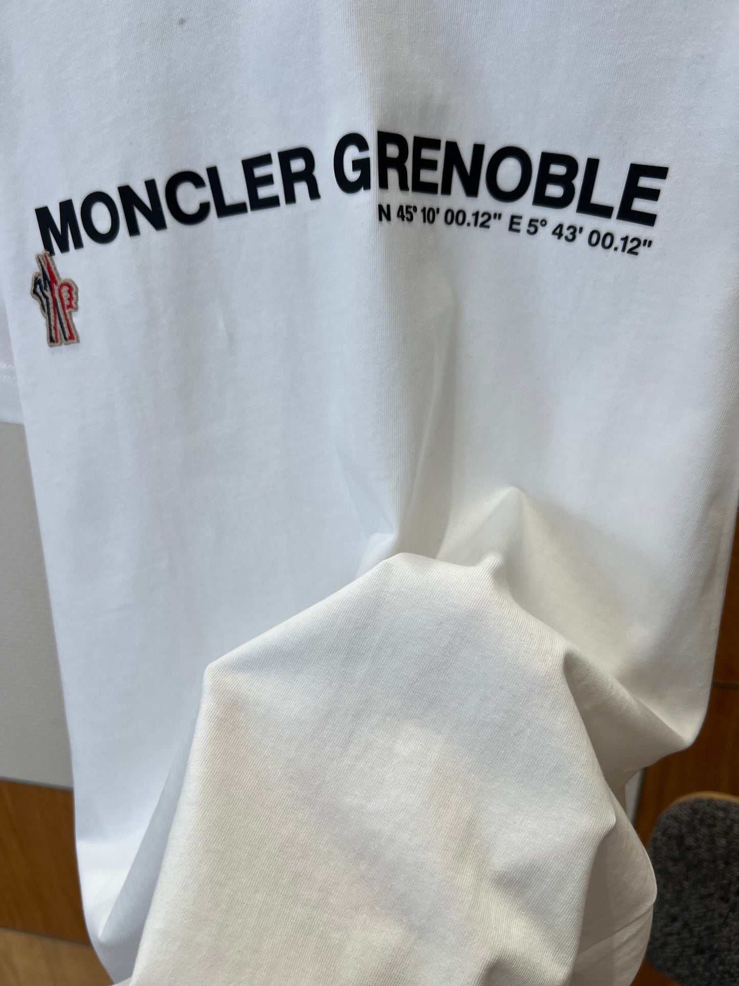 Moncler T-shirt