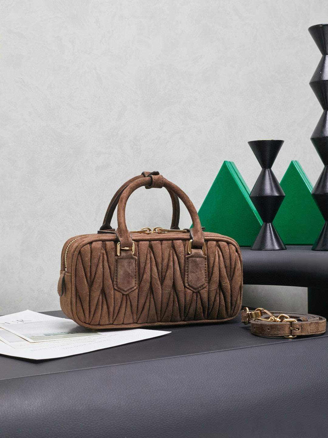 Miu Miu Bowling Bag 22x10.5x7.5cm