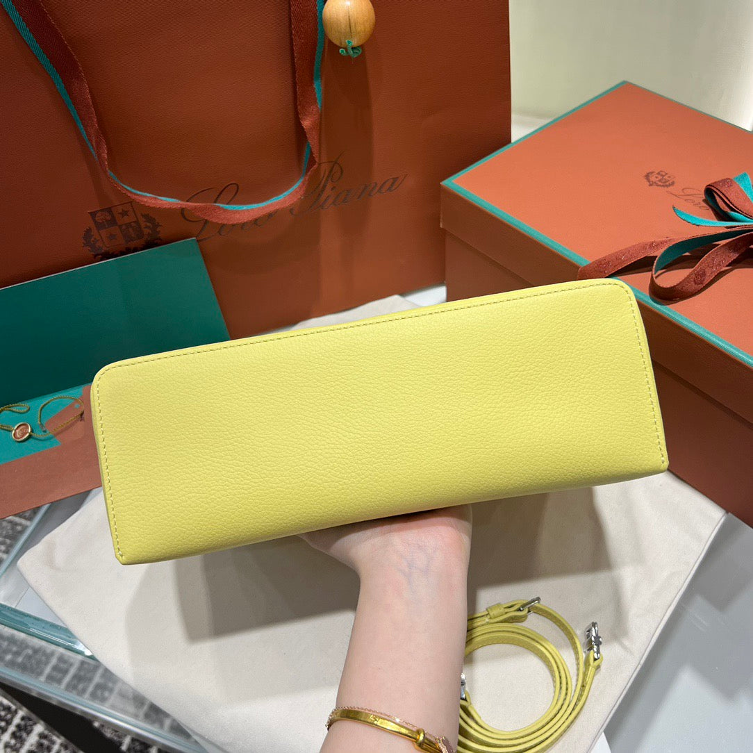 LP Extra Pocket L27 Handbag