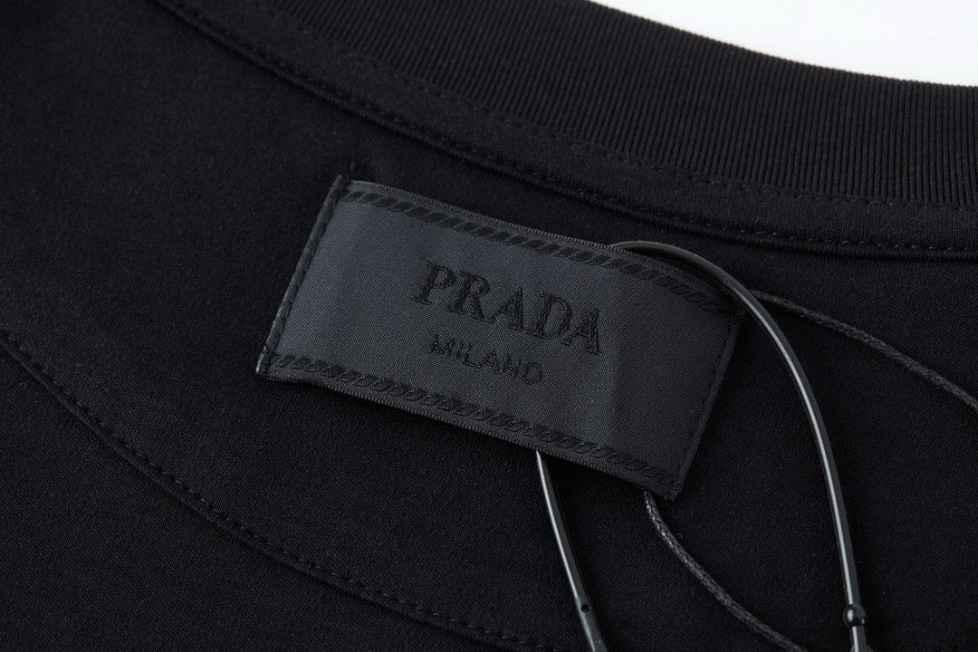 Prada Swaeter