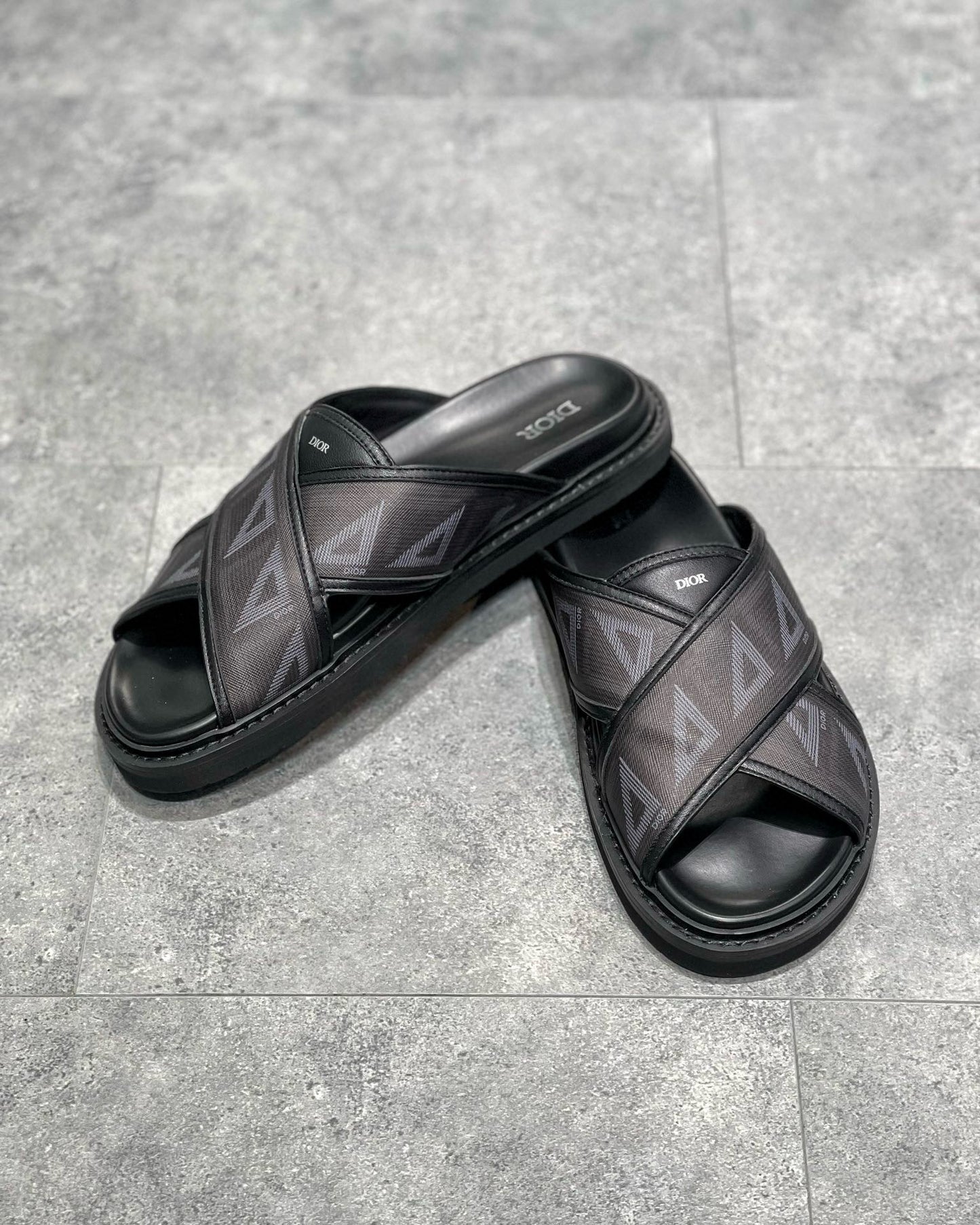 CD SANDALS