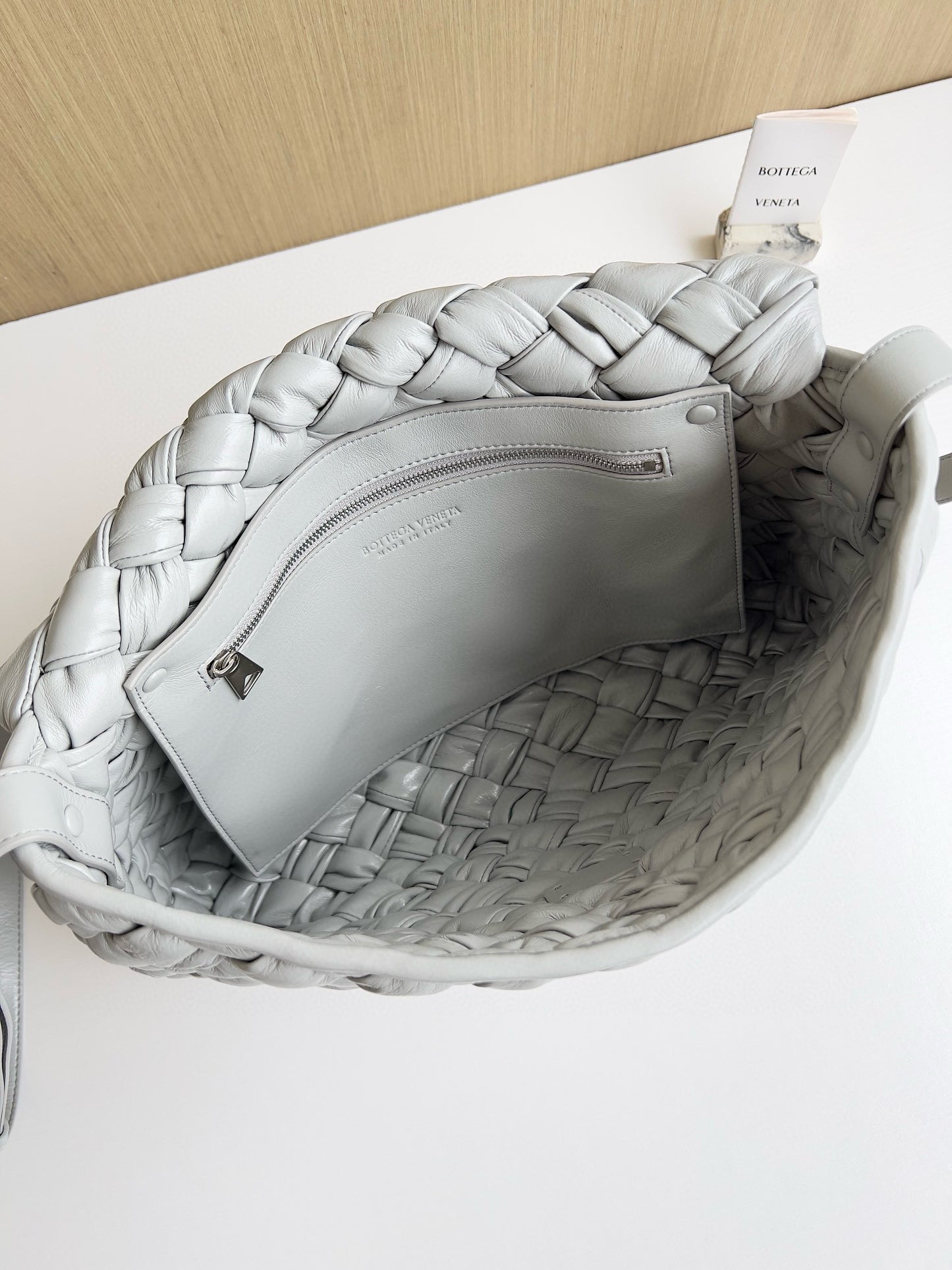 BV Foulard Rumple Messenger Bag