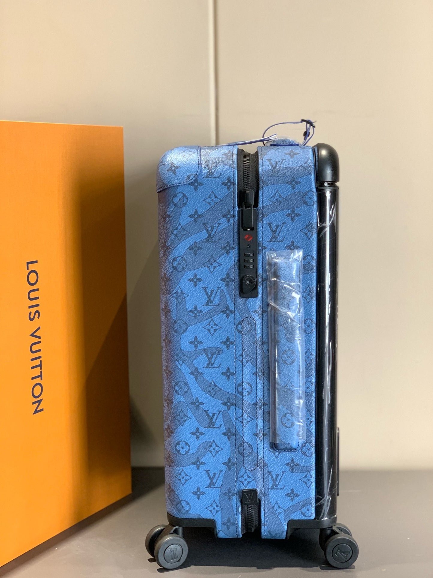 Louis Vuitton Luggages