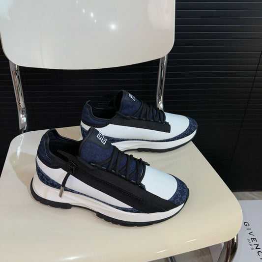 Givenchy Sneakers